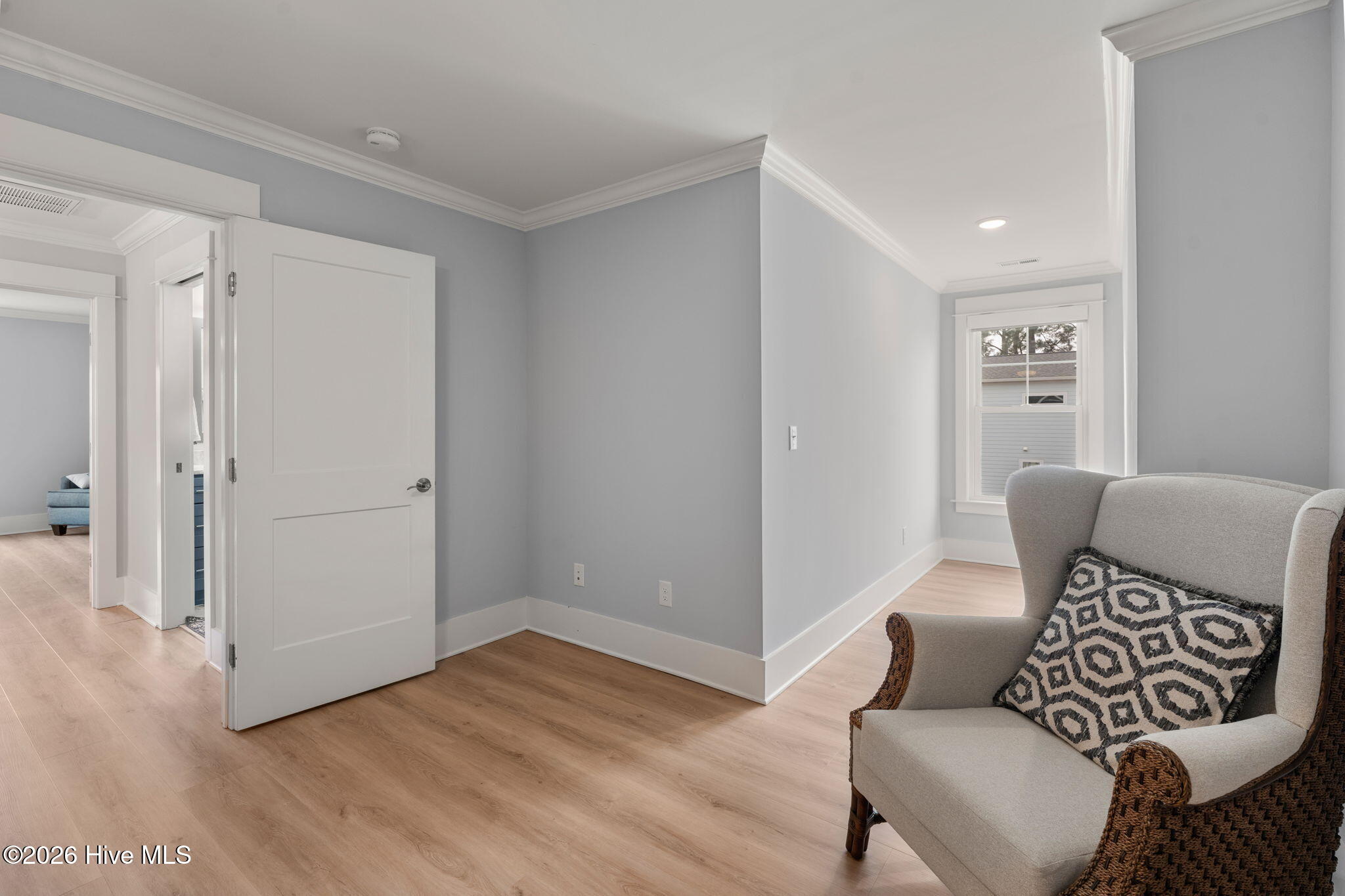 100556192 | Photo 34