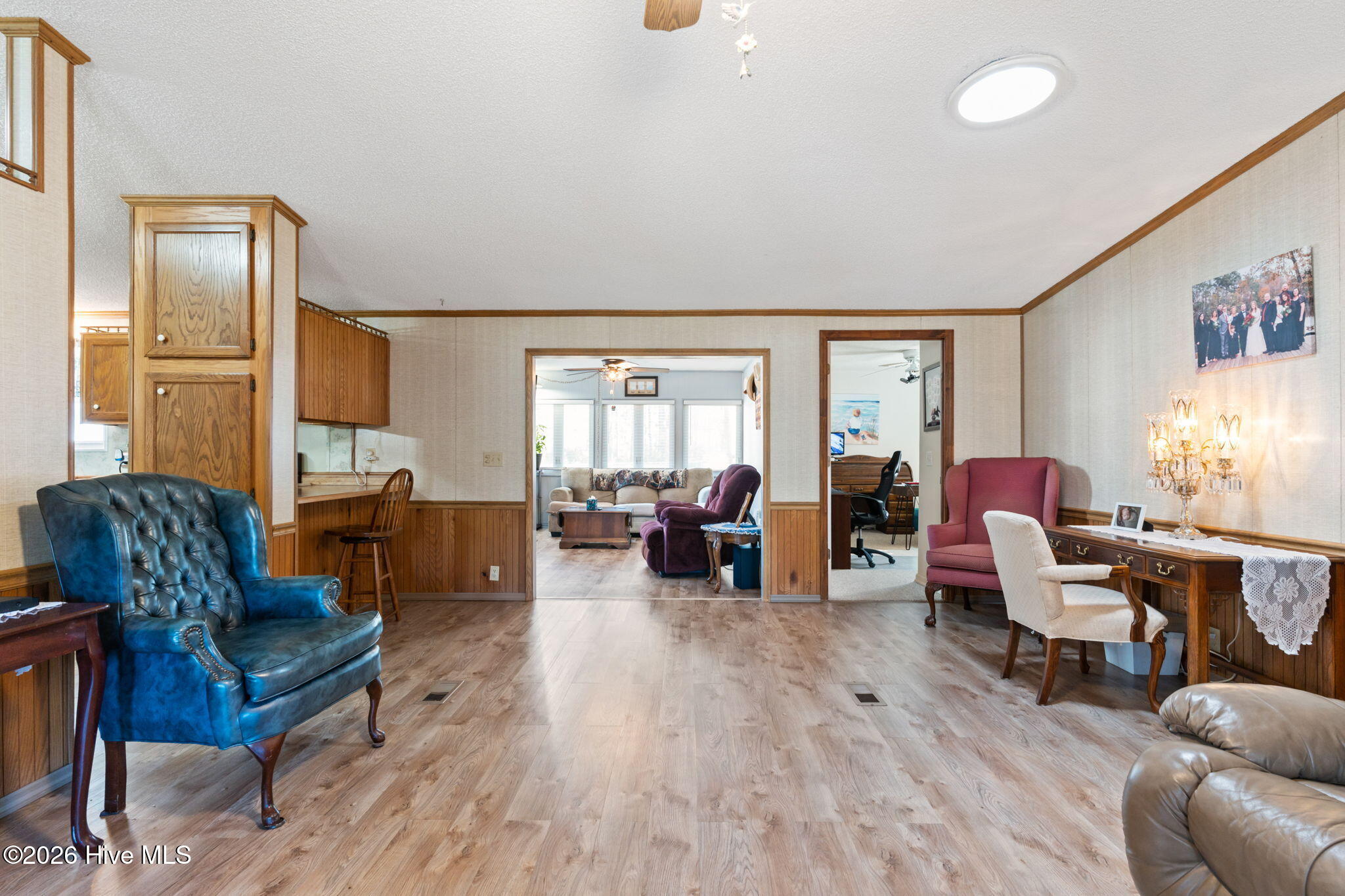 100549900 | Photo 10