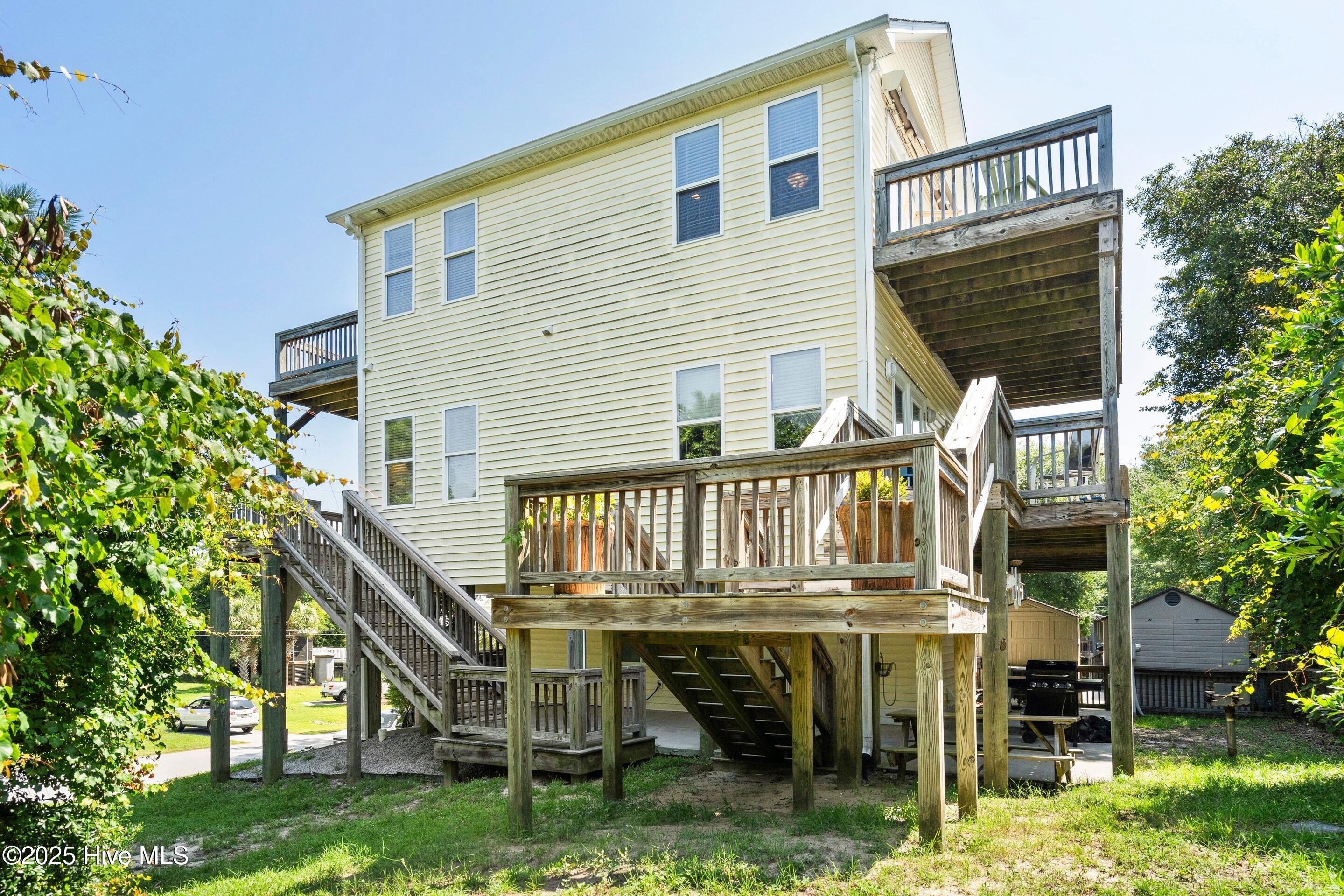 100517564 | Photo 53