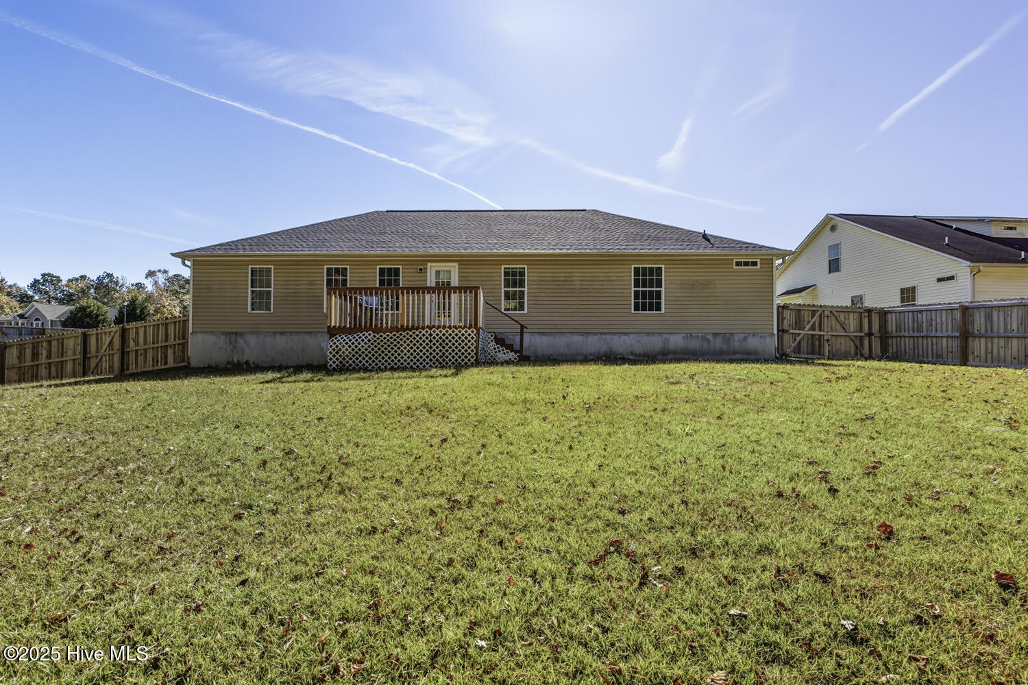 100539908 | Photo 34