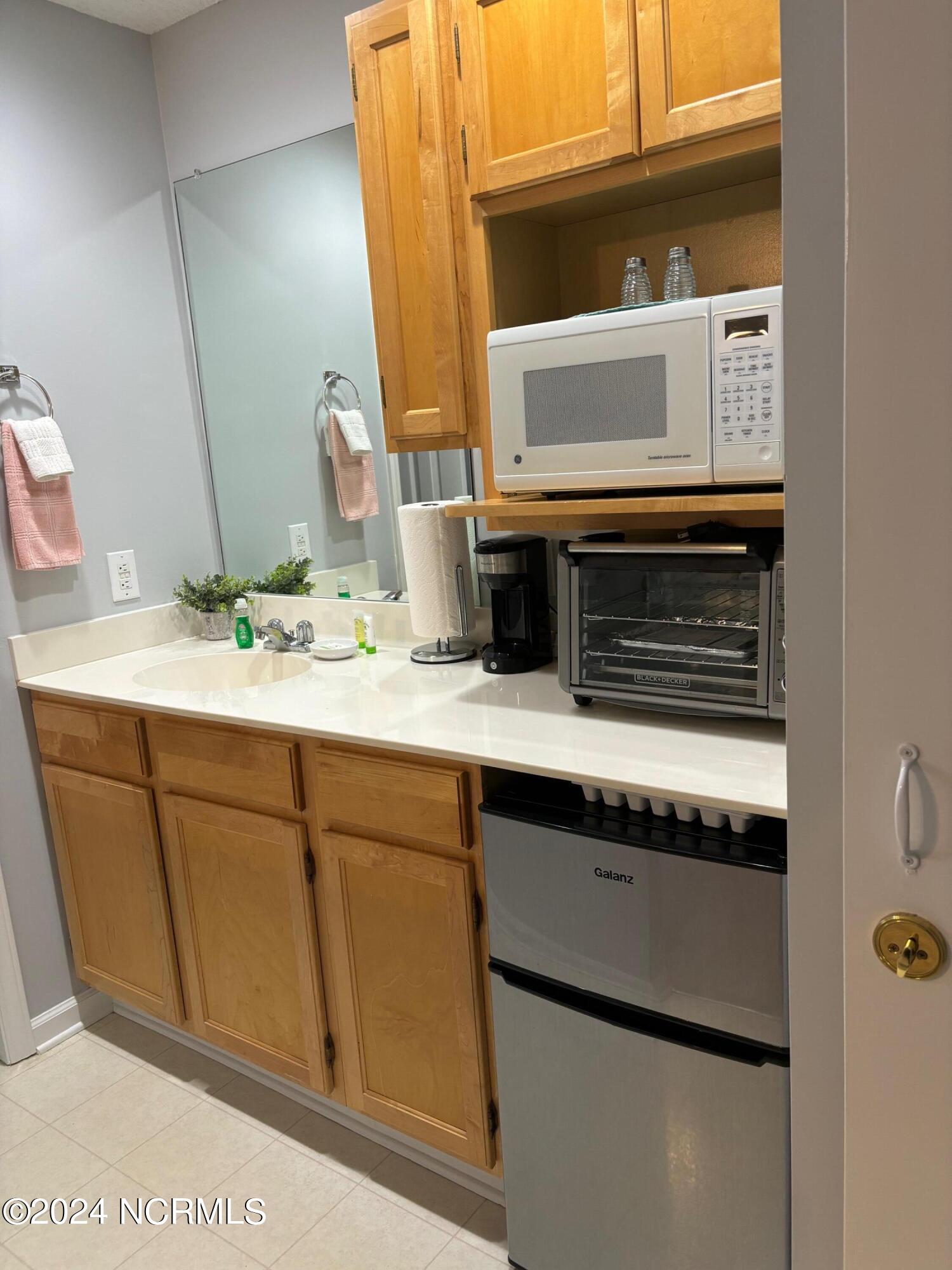 3030 Marsh Winds Circle UNIT 1103b, Southport, NC, 28461