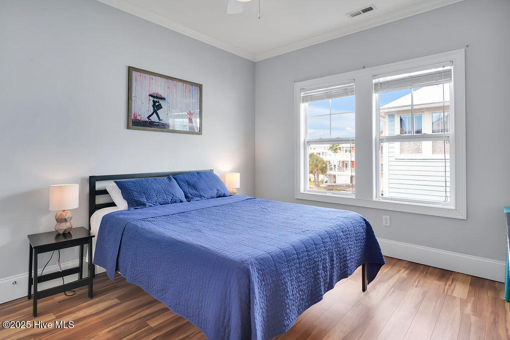 100531453 | Photo 28