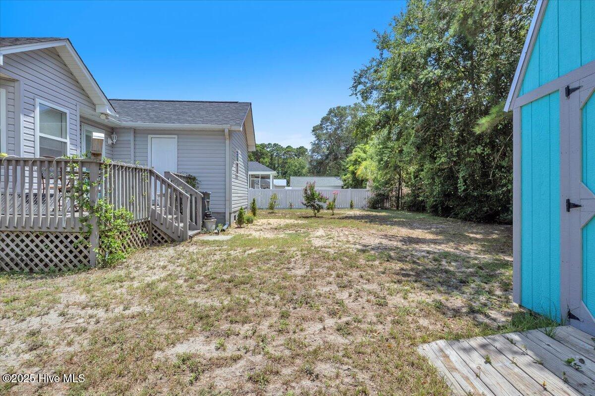 100521178 | Photo 40