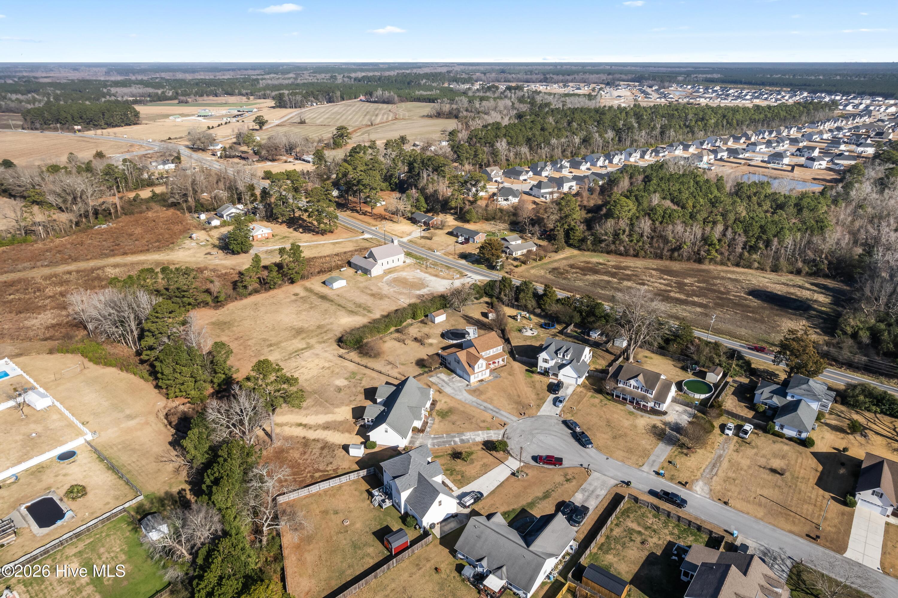 100550055 | Photo 58