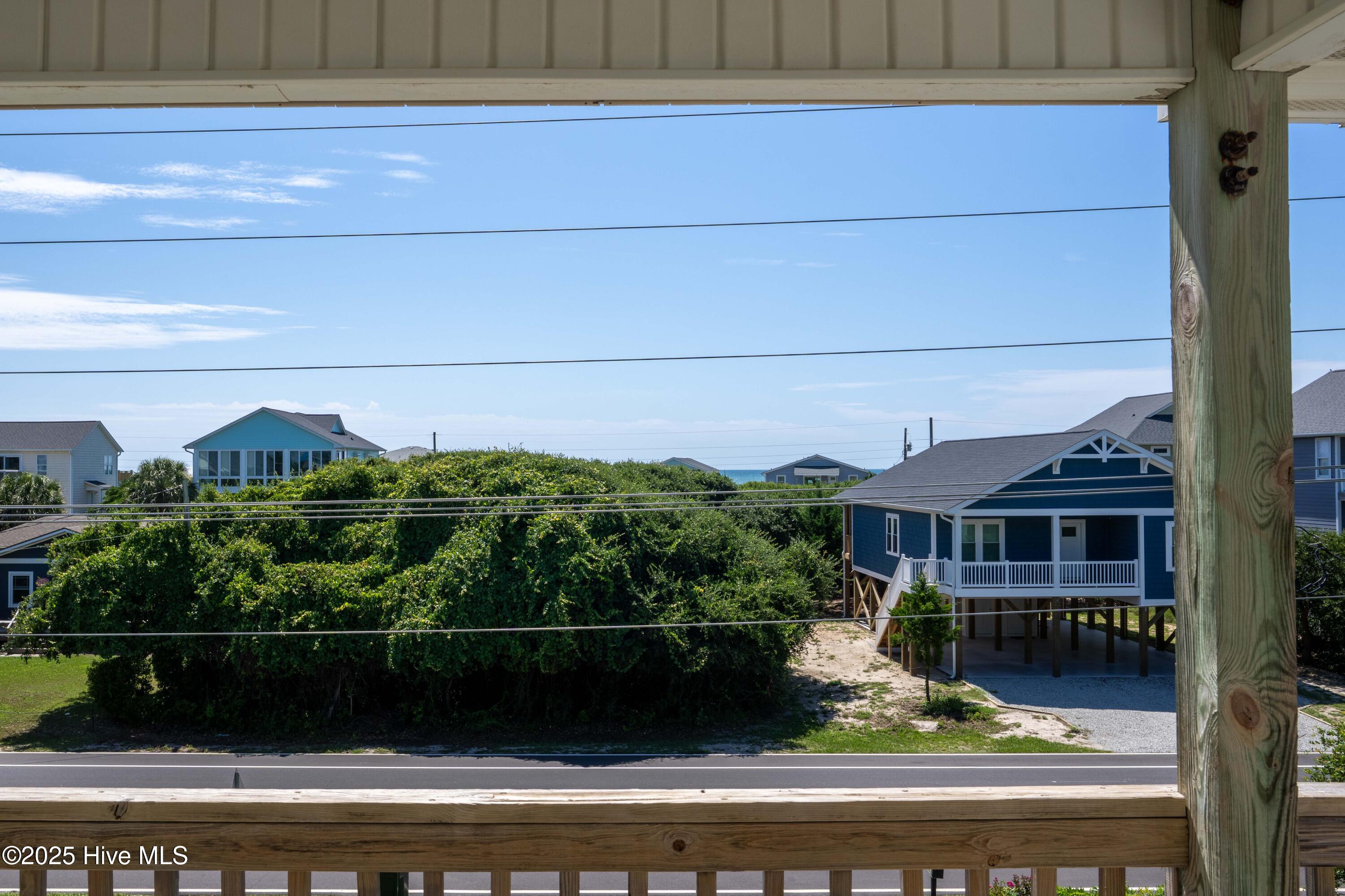 100524182 | Photo 10