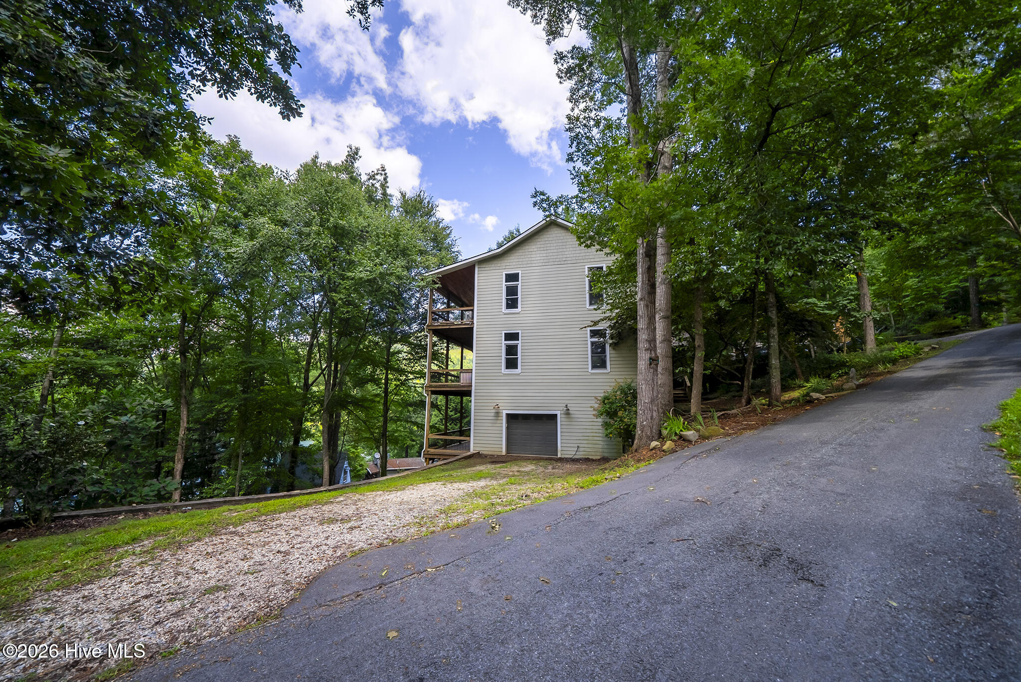image of 63 Snowbird Trl, Robbinsville, NC 28771 | MLS# 100597495