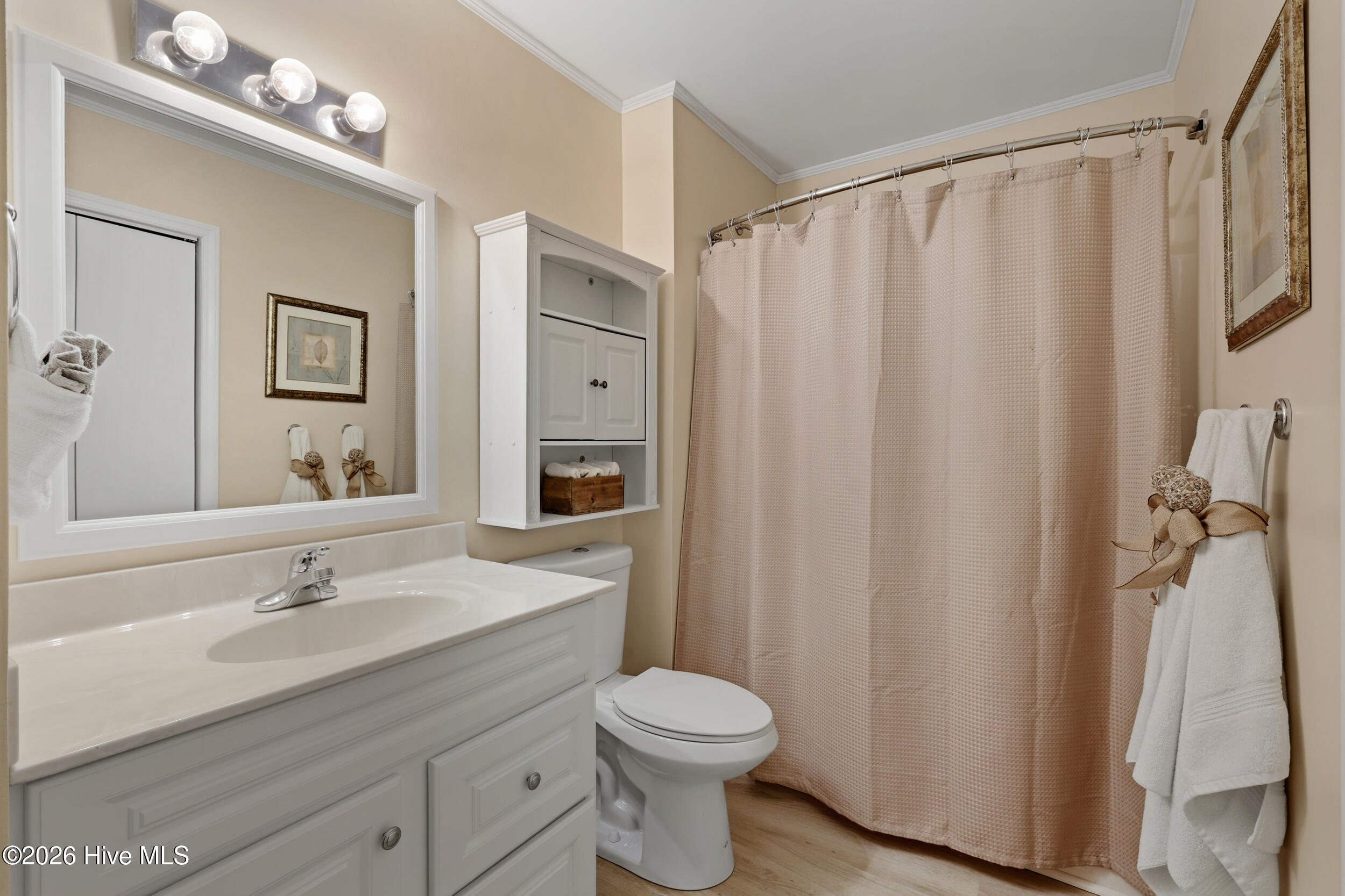 100556614 | Photo 23