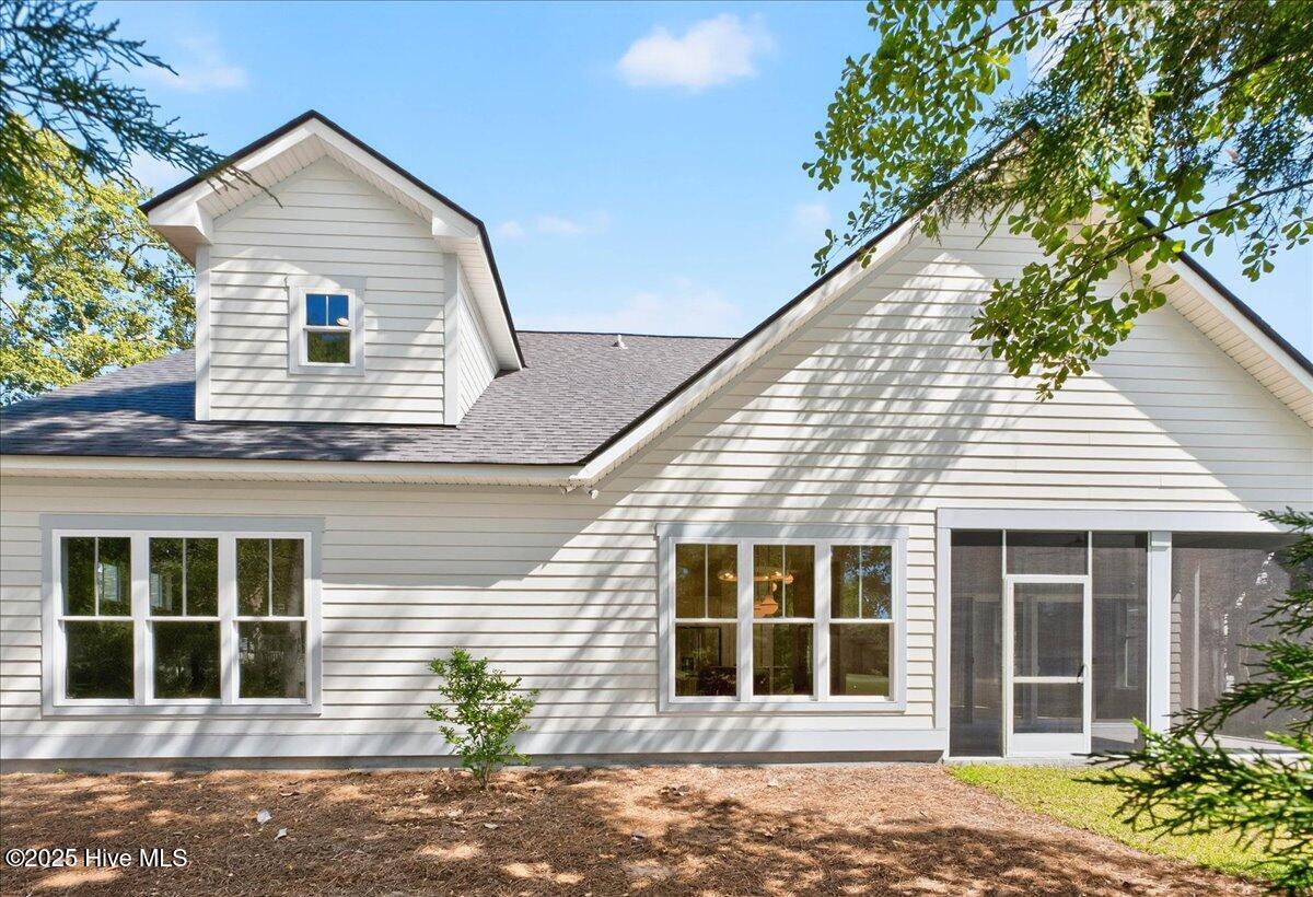 100489507 | Photo 34