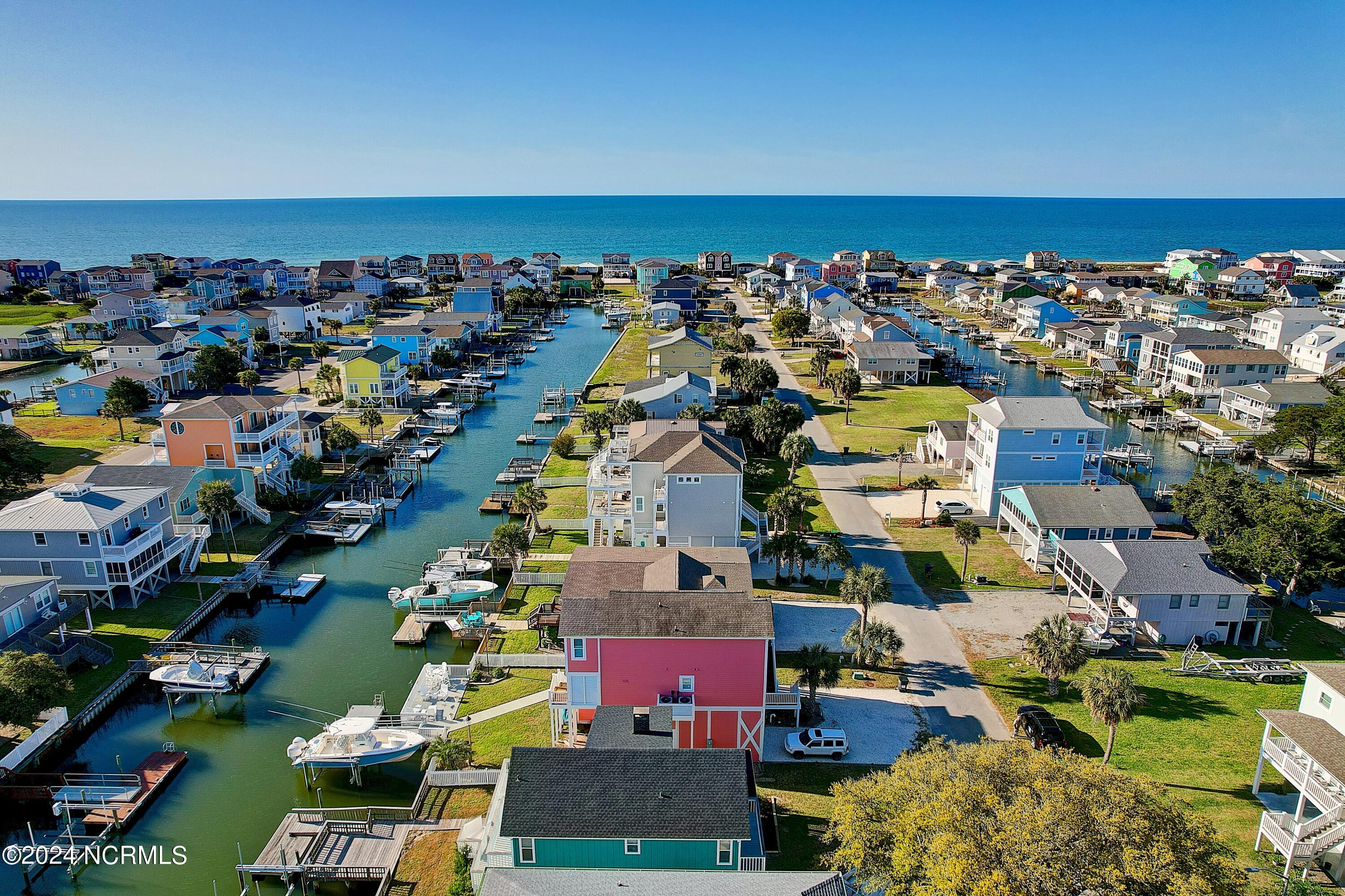 100437892 | Photo 52