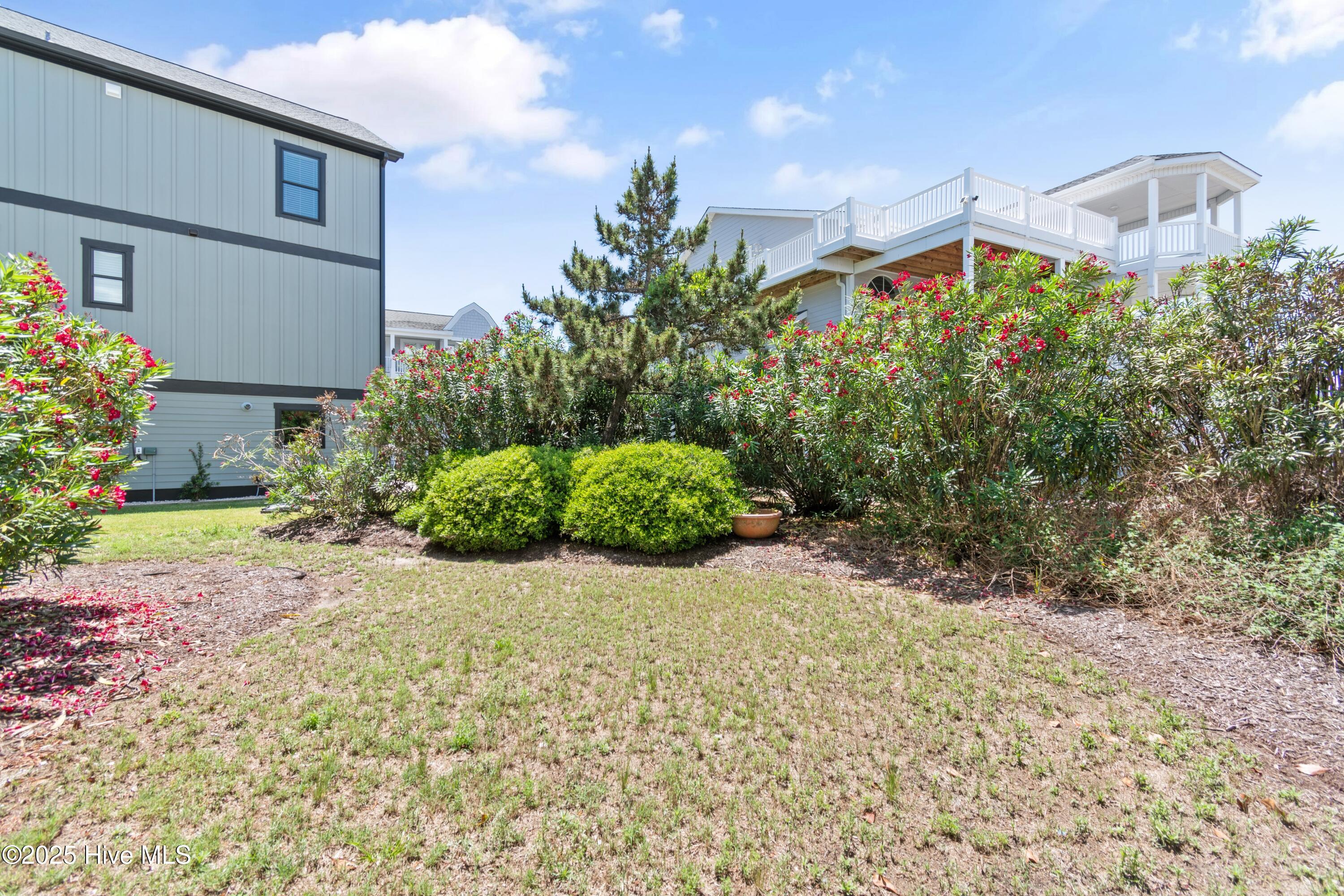 100552755 | Photo 53