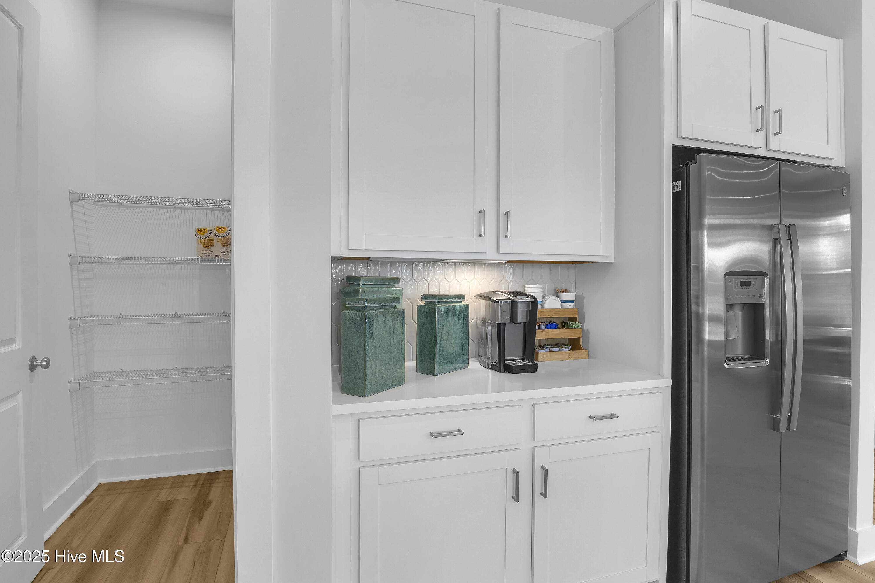 100533746 | Photo 29