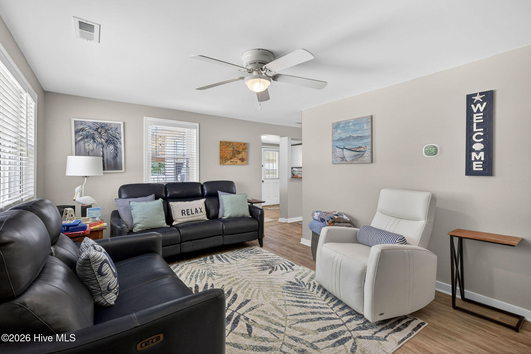 100570164 | Photo 17