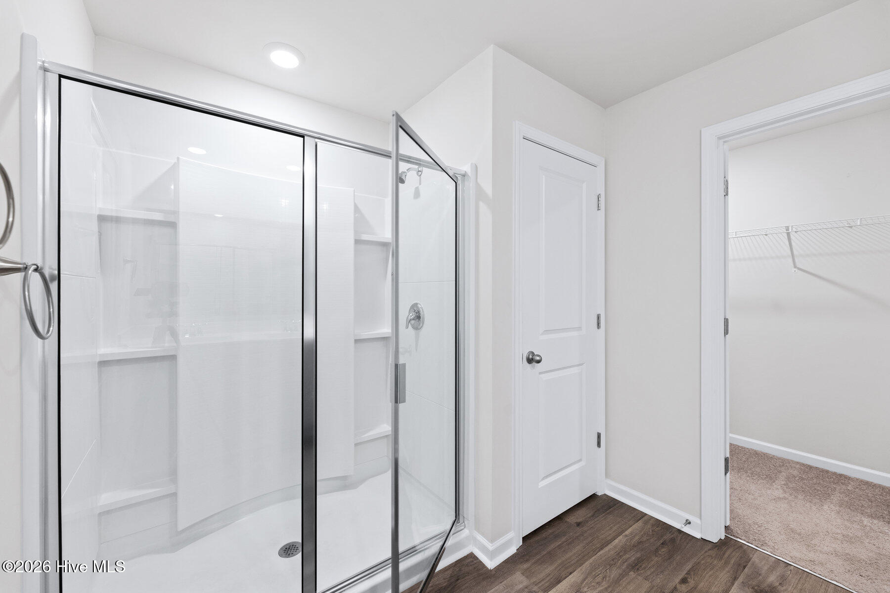 100551560 | Photo 11