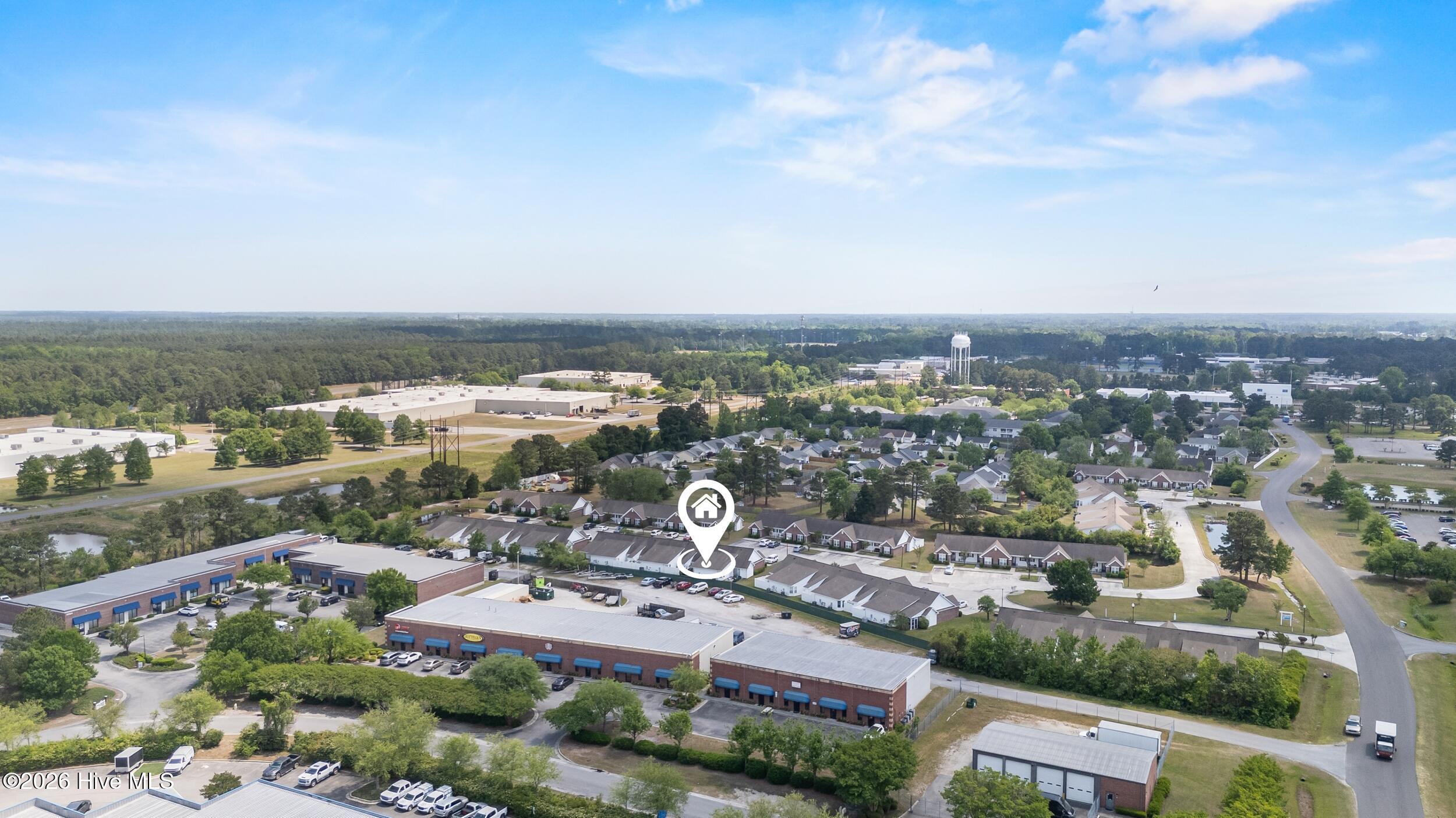 100569630 | Photo 33