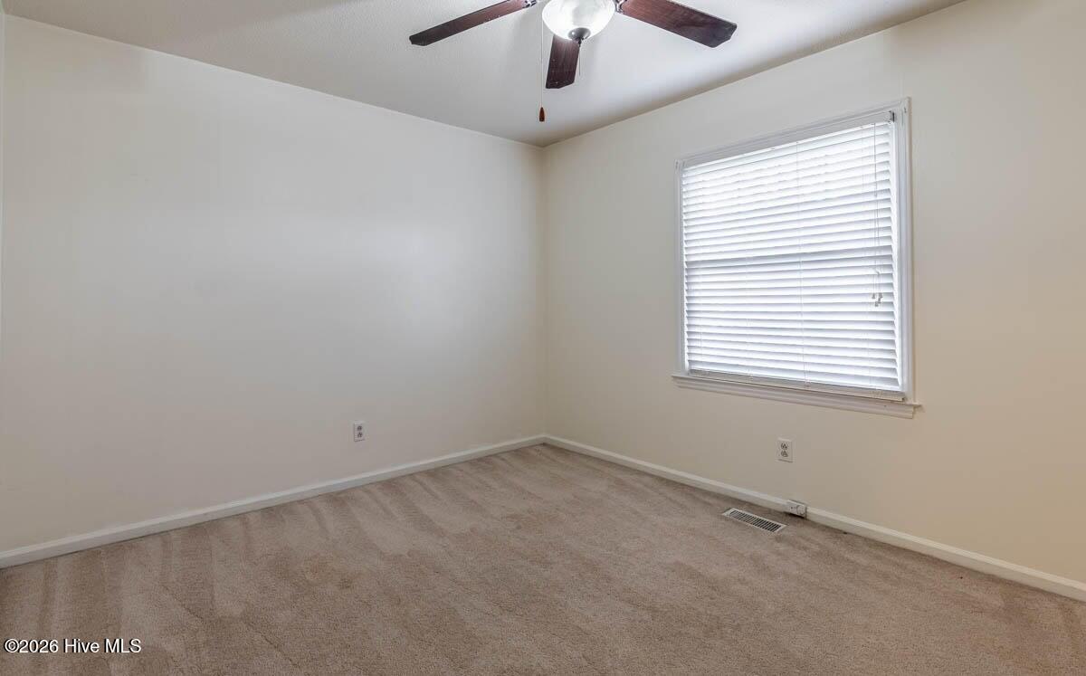 100549200 | Photo 10