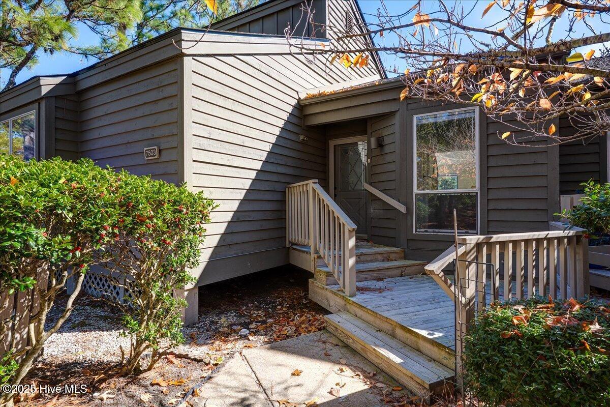 Homes for sale in New Bern, NC | 7503 Windward Dr, New Bern, NC 28560 | MLS# 100541722