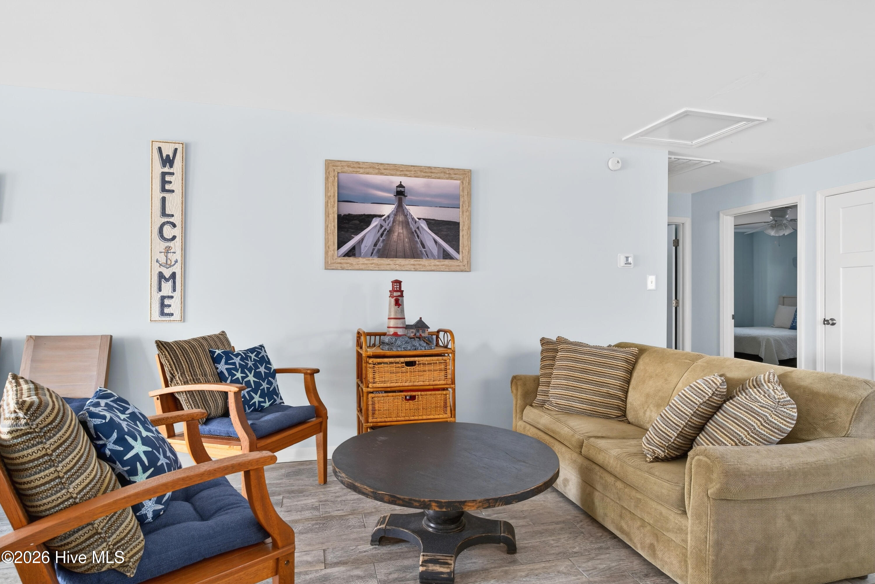 100560758 | Photo 28