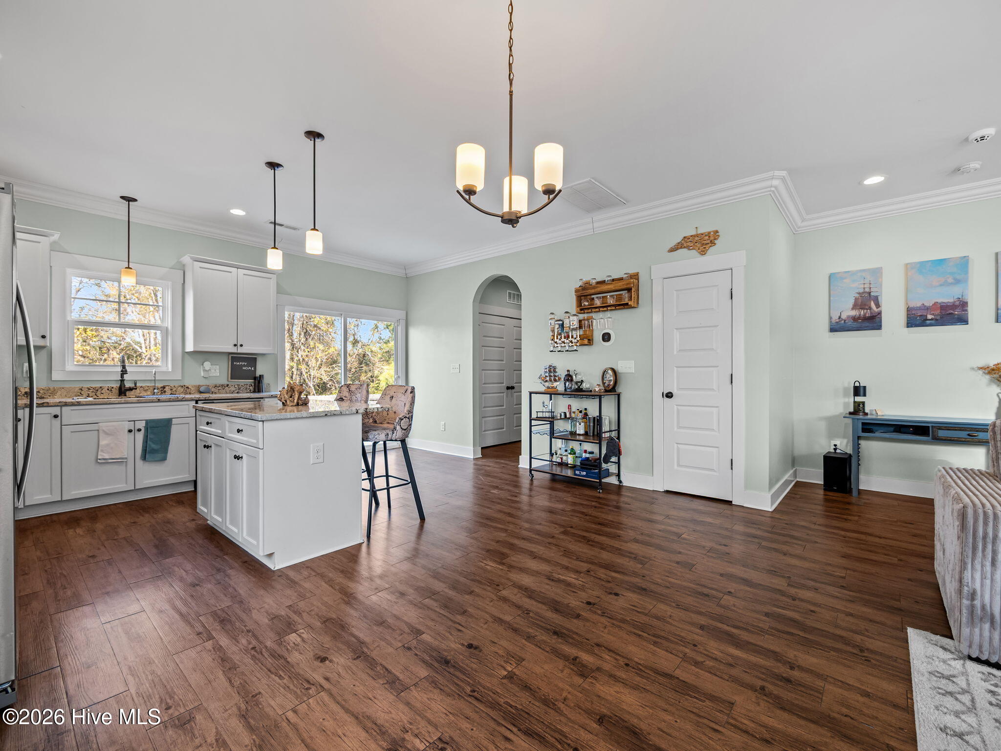 100553729 | Photo 14