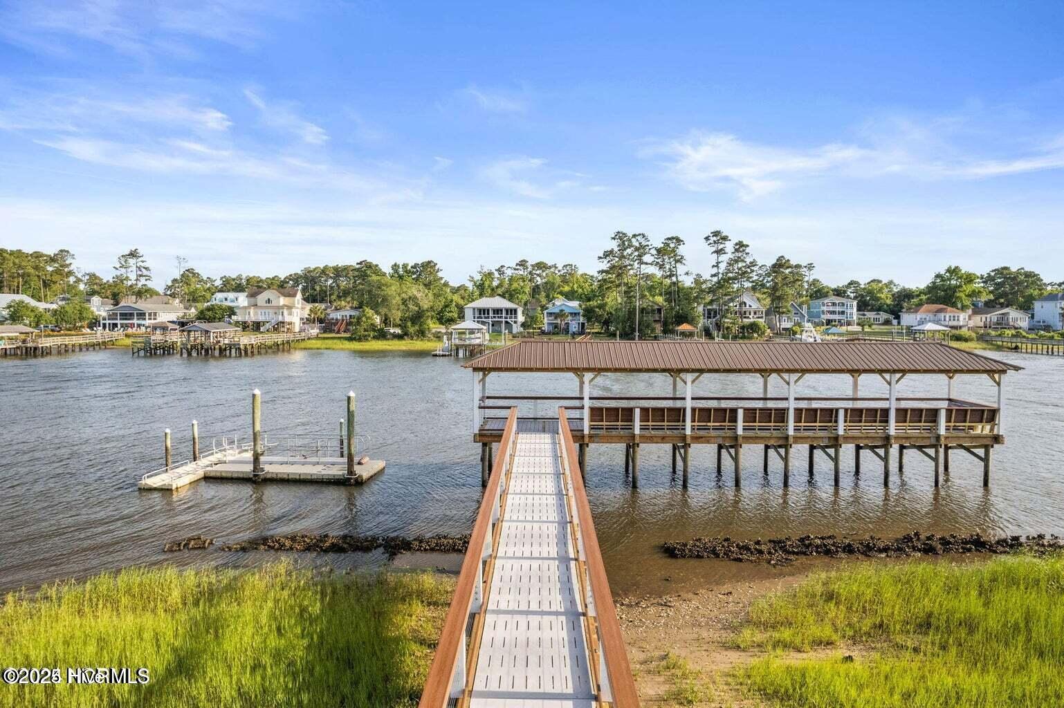 100487177 | Photo 24