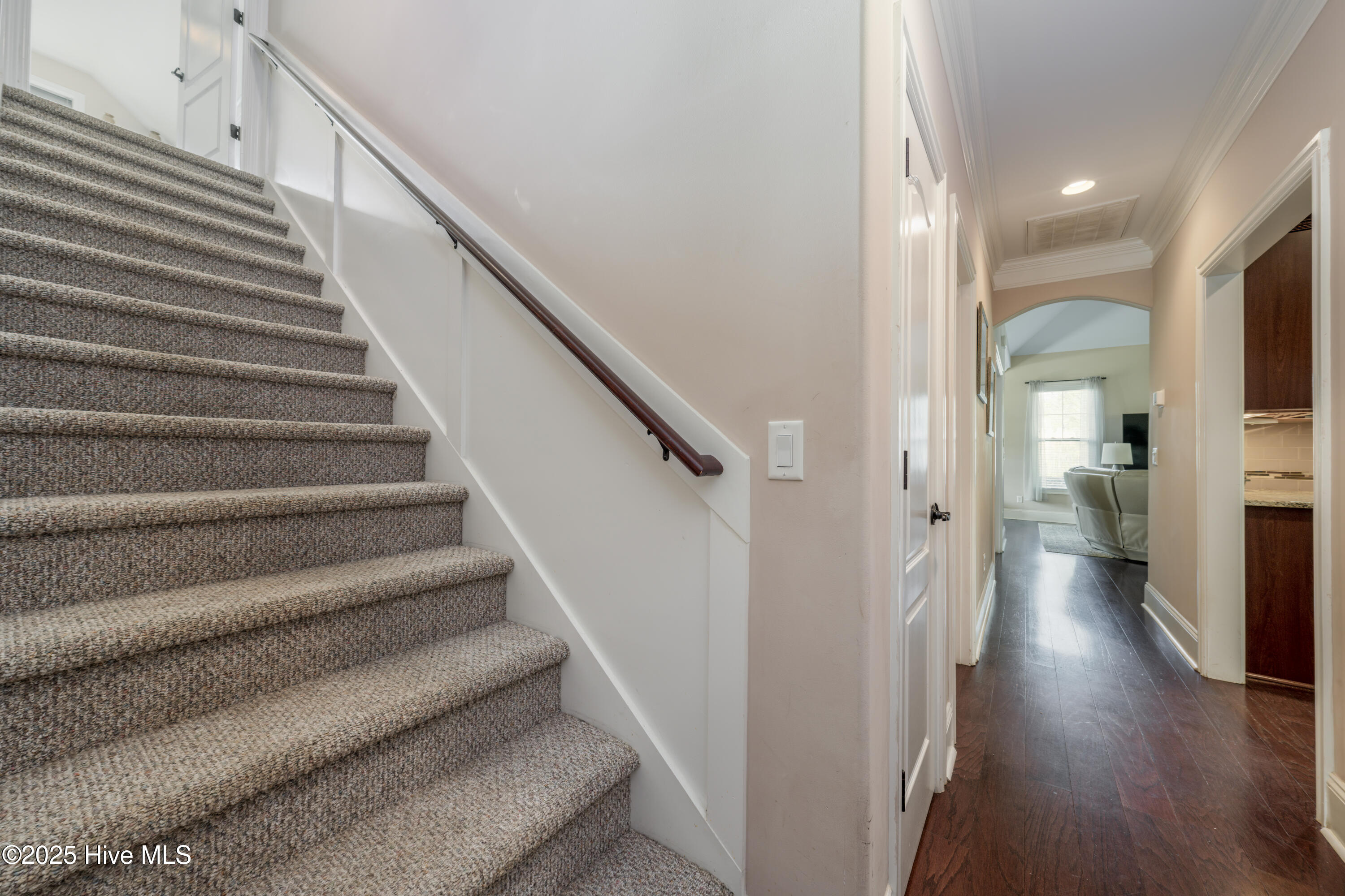 100535400 | Photo 32