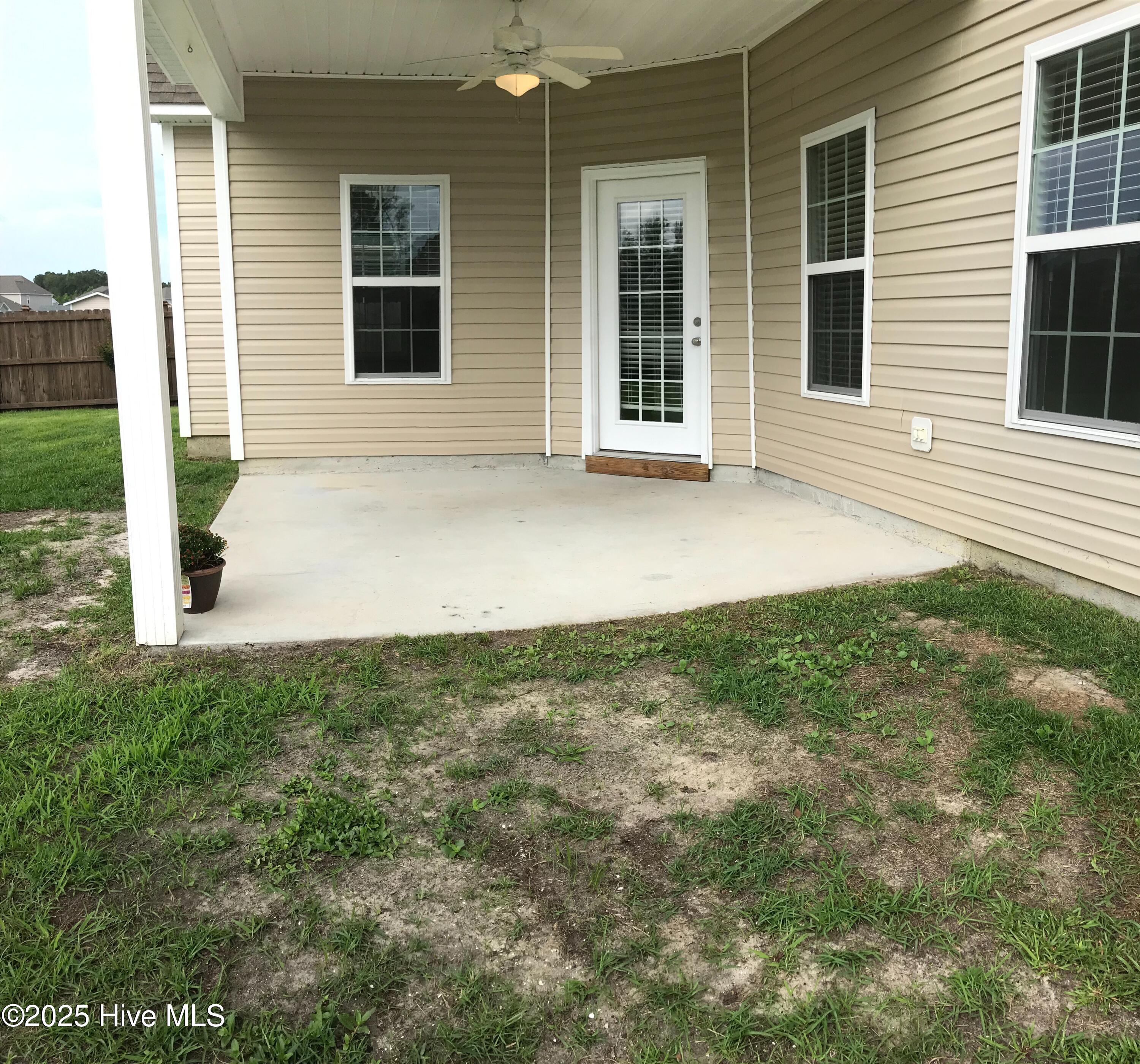 100544459 | Photo 58