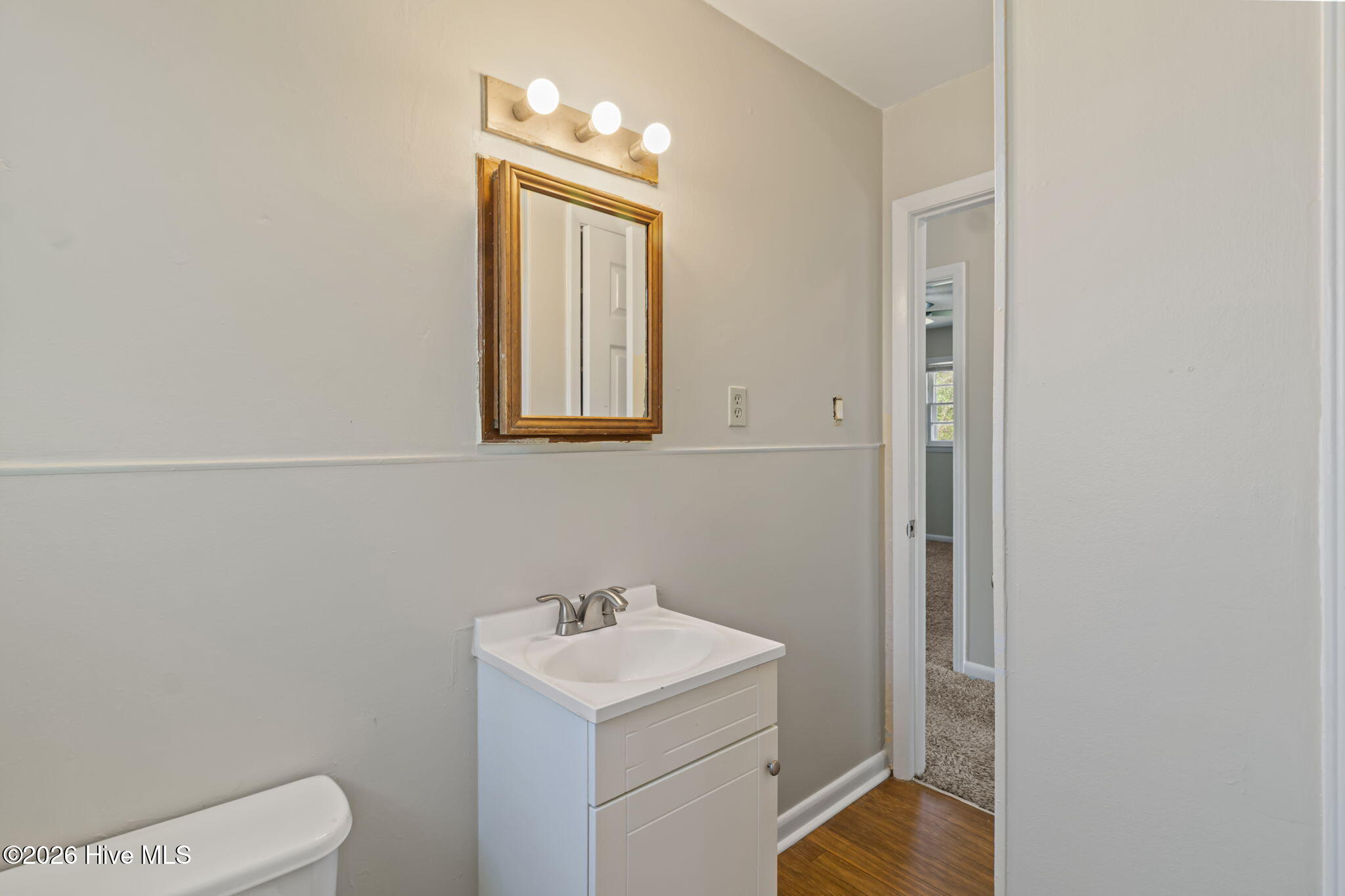 100561525 | Photo 20