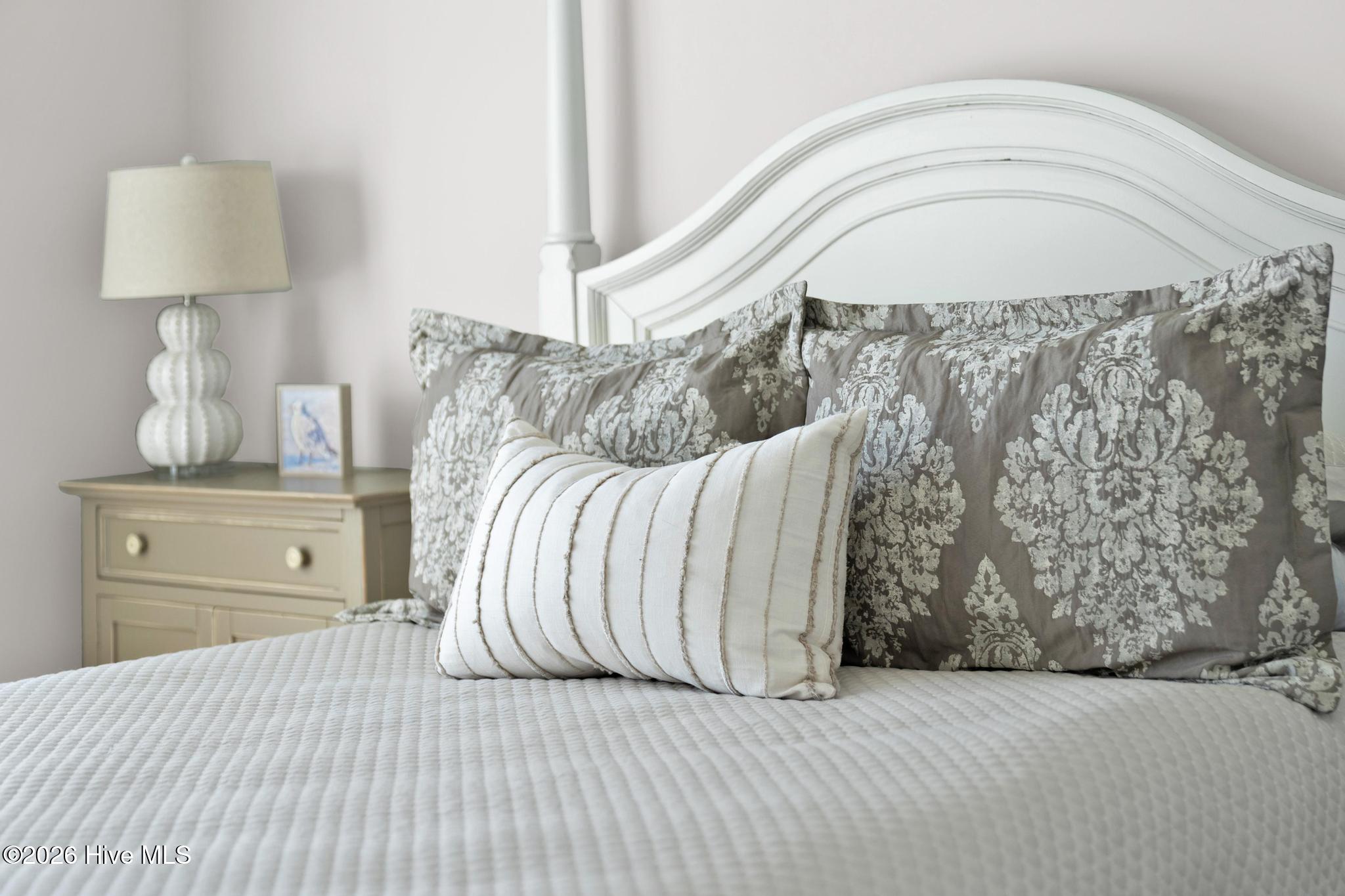 100567650 | Photo 28