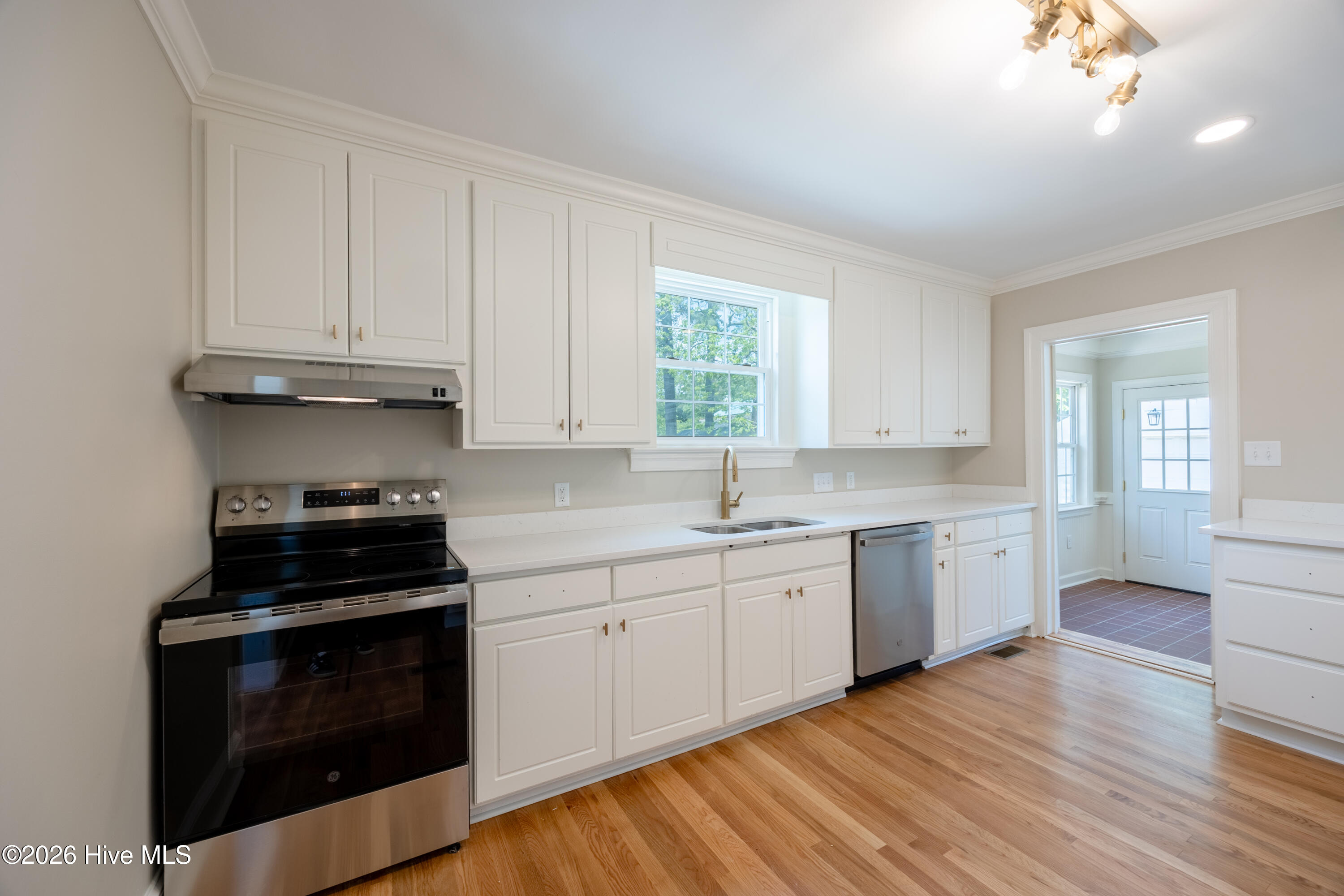 1520AndersonSt_33