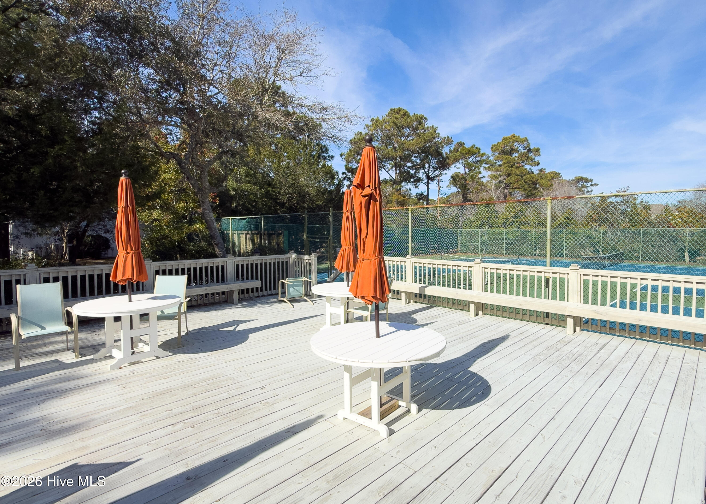 100550882 | Photo 68