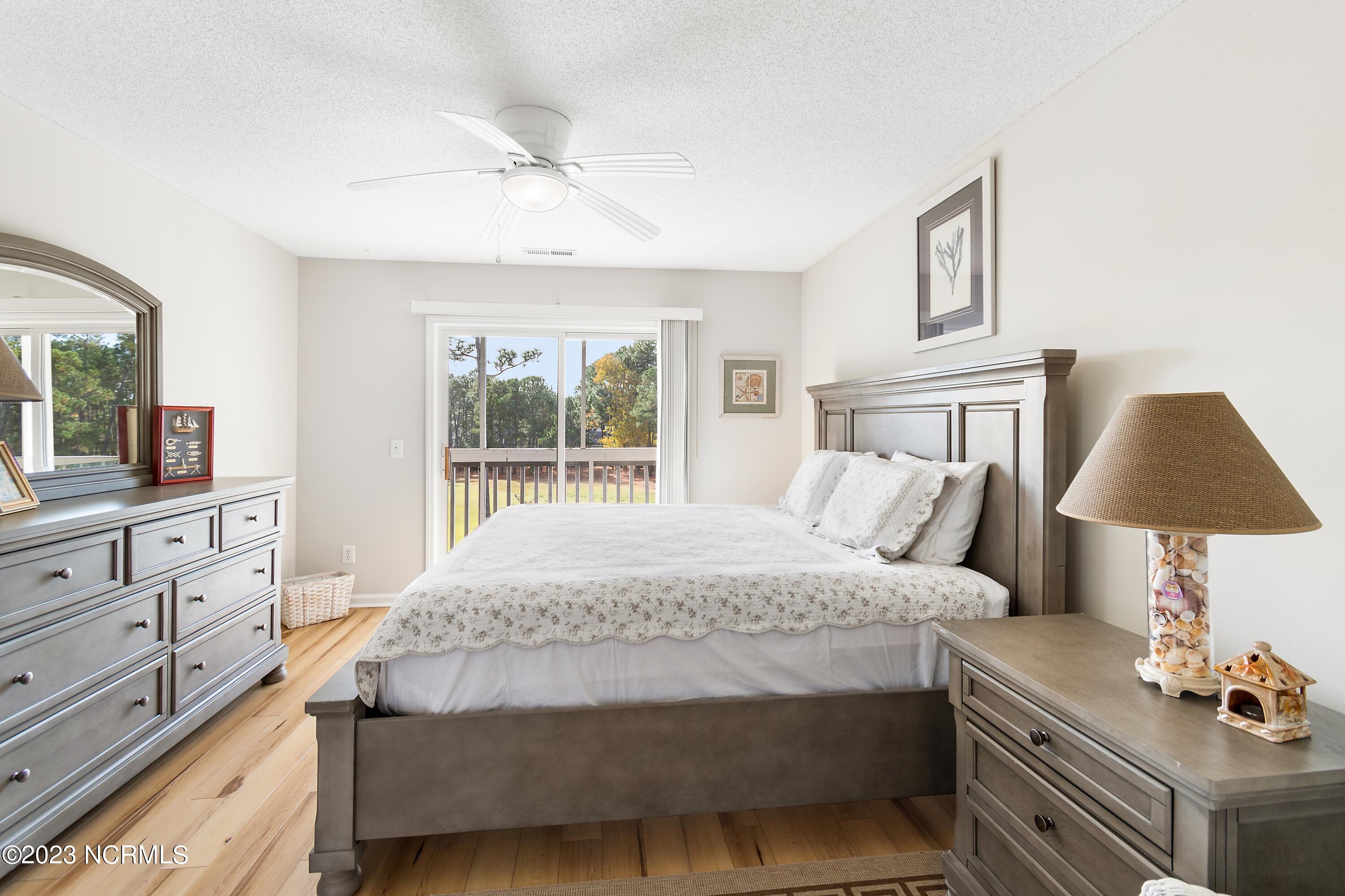 100564756 | Photo 23