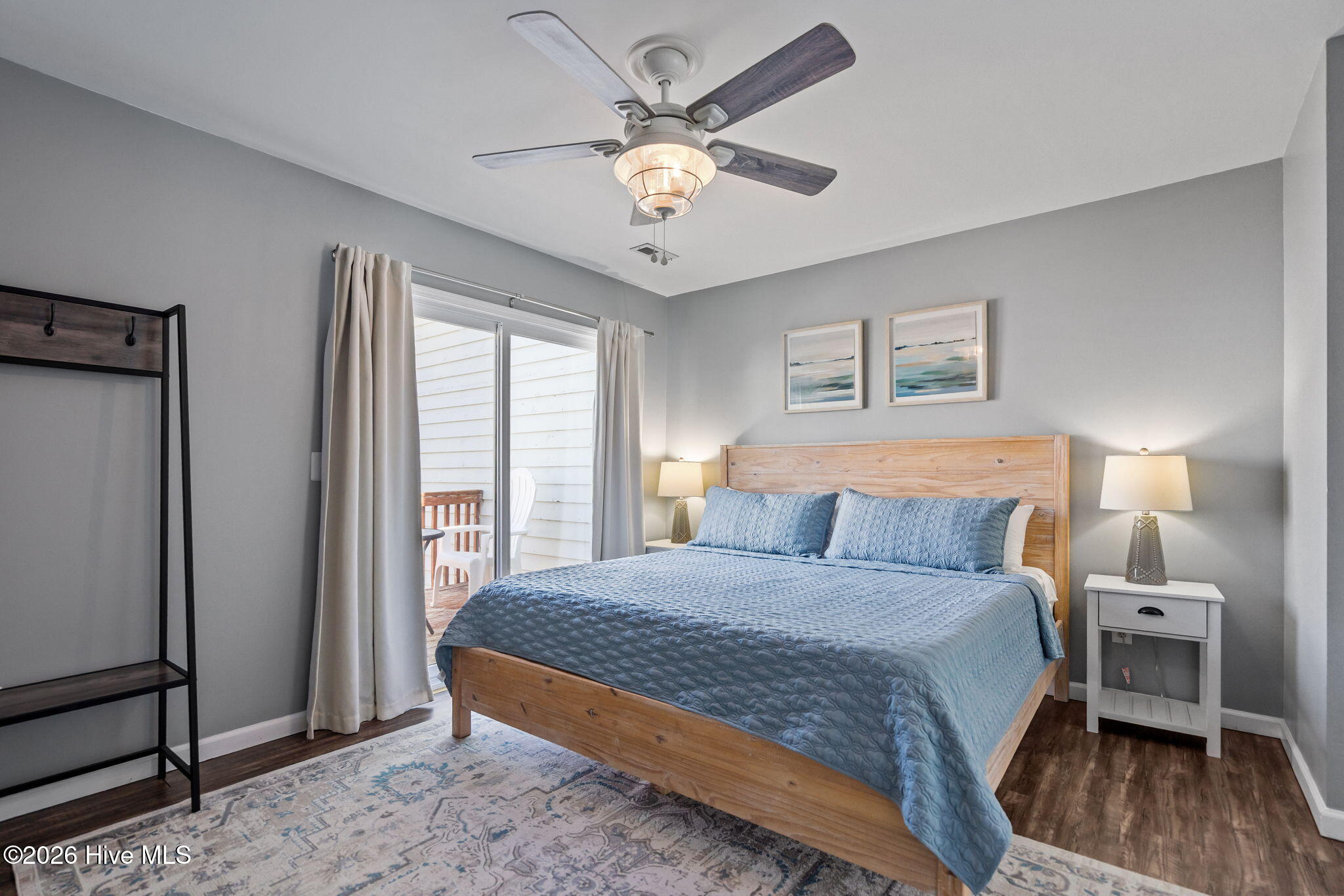 100566961 | Photo 18