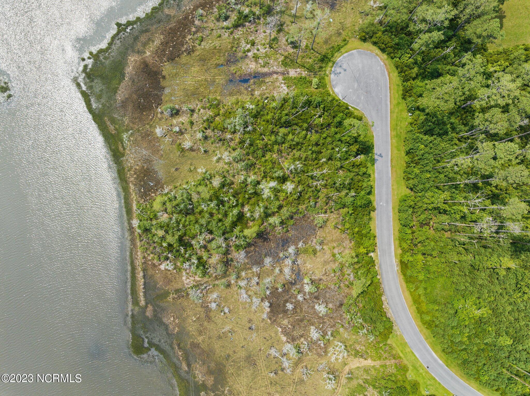 211 Leeward Lane,Beaufort