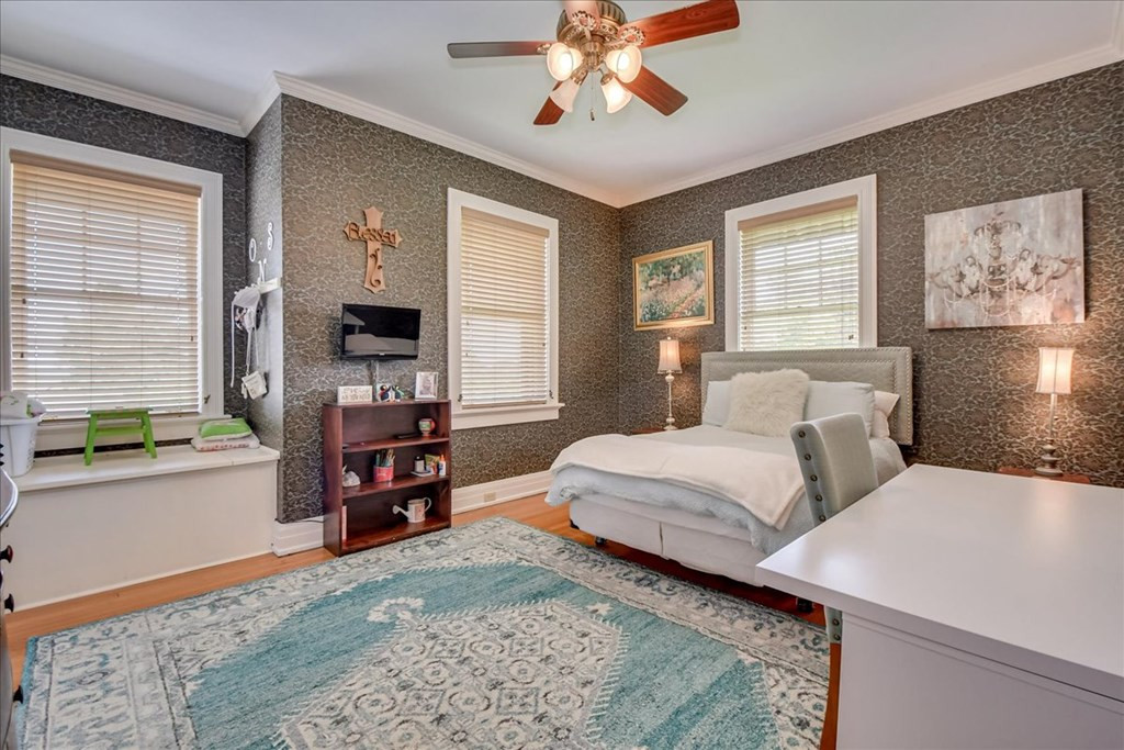 Guest Bedroom
