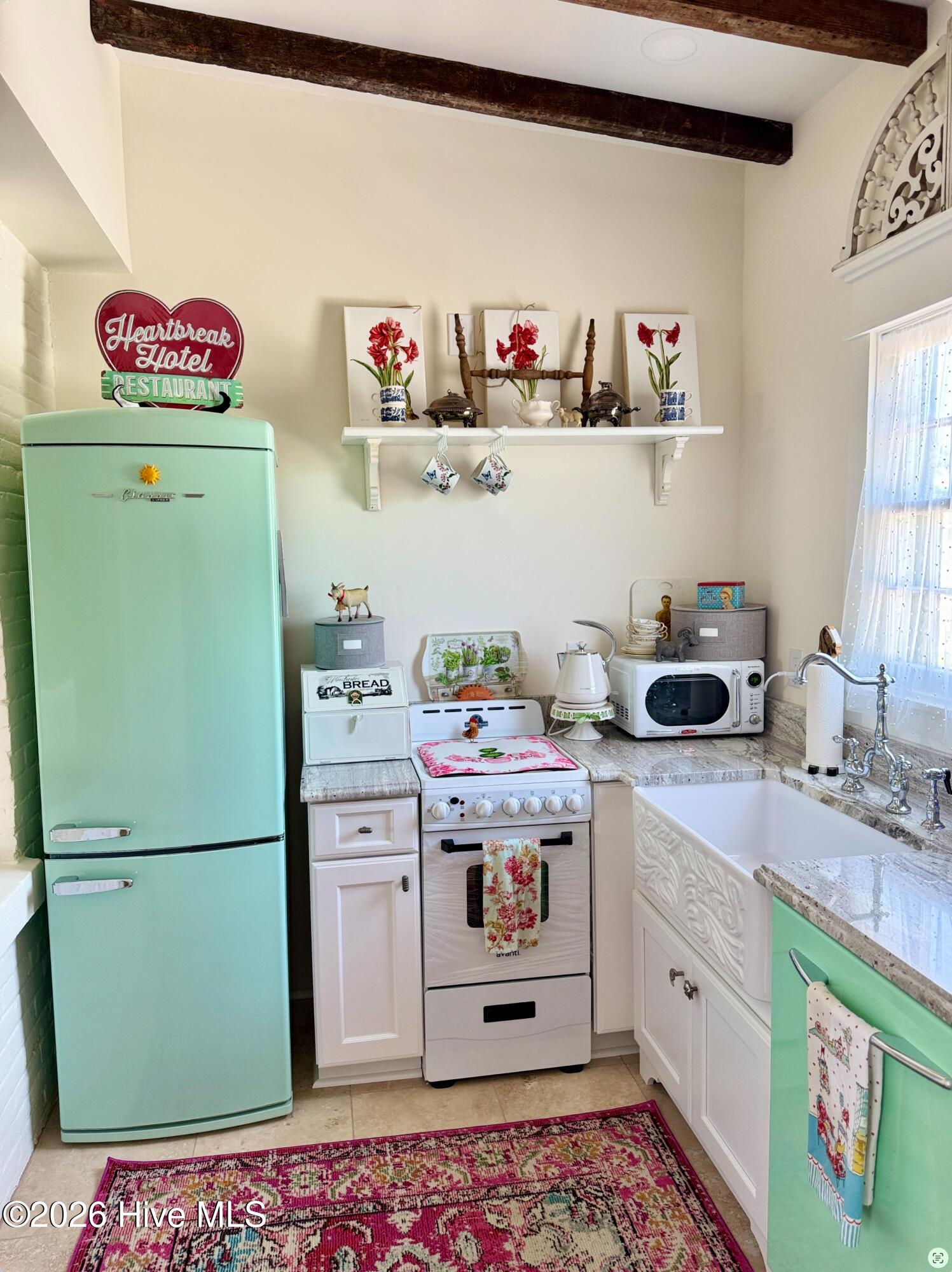 100552895 | Photo 13