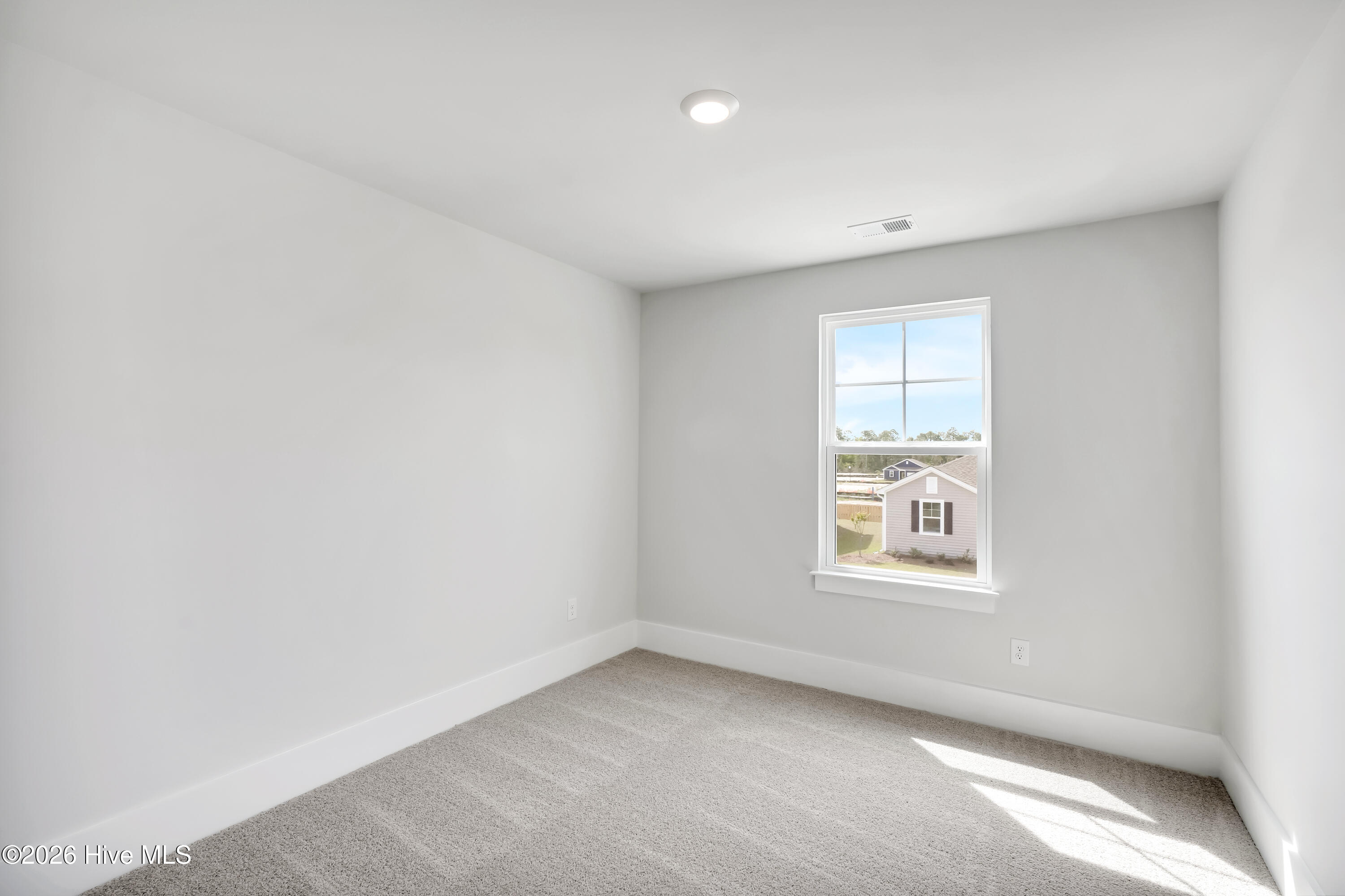 100544659 | Photo 18