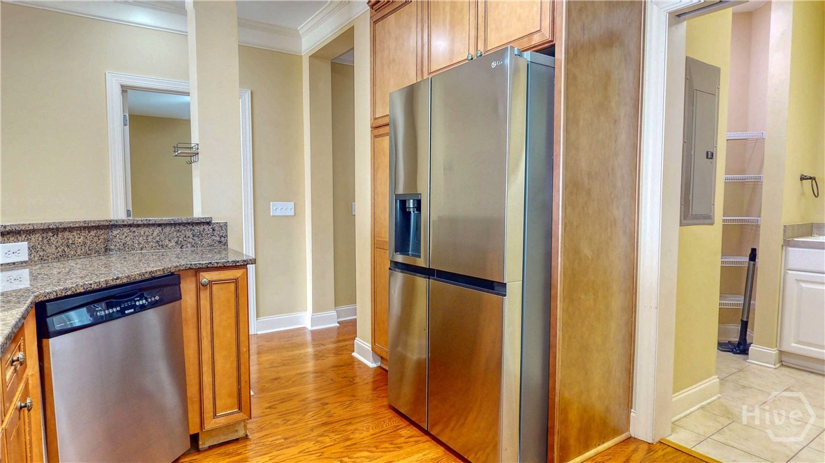 Kitchen Area 4