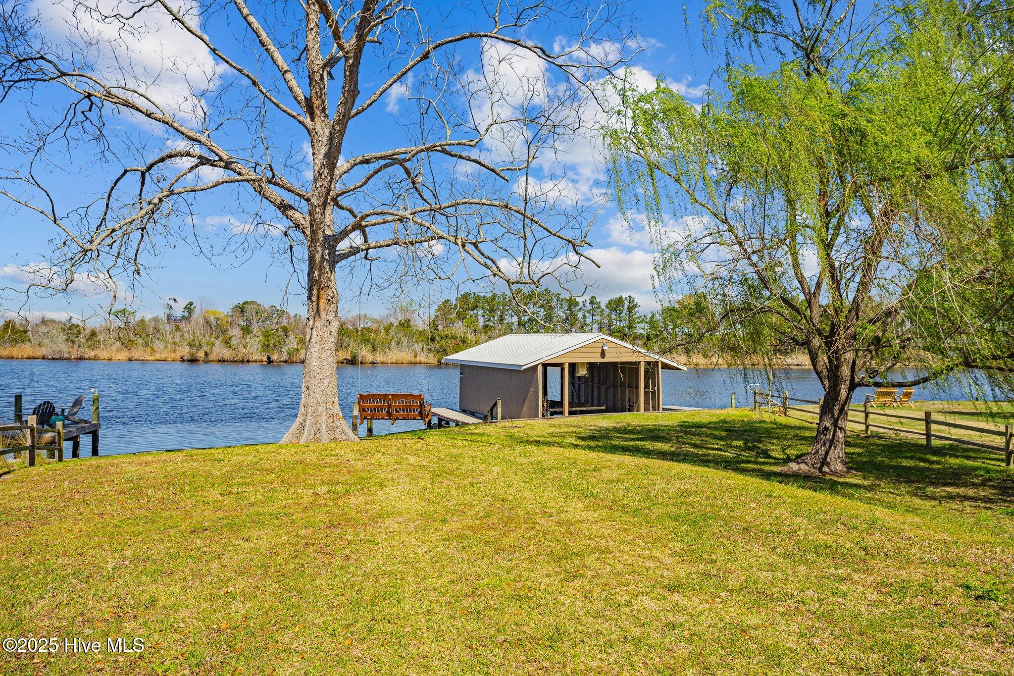 100546062 | Photo 20