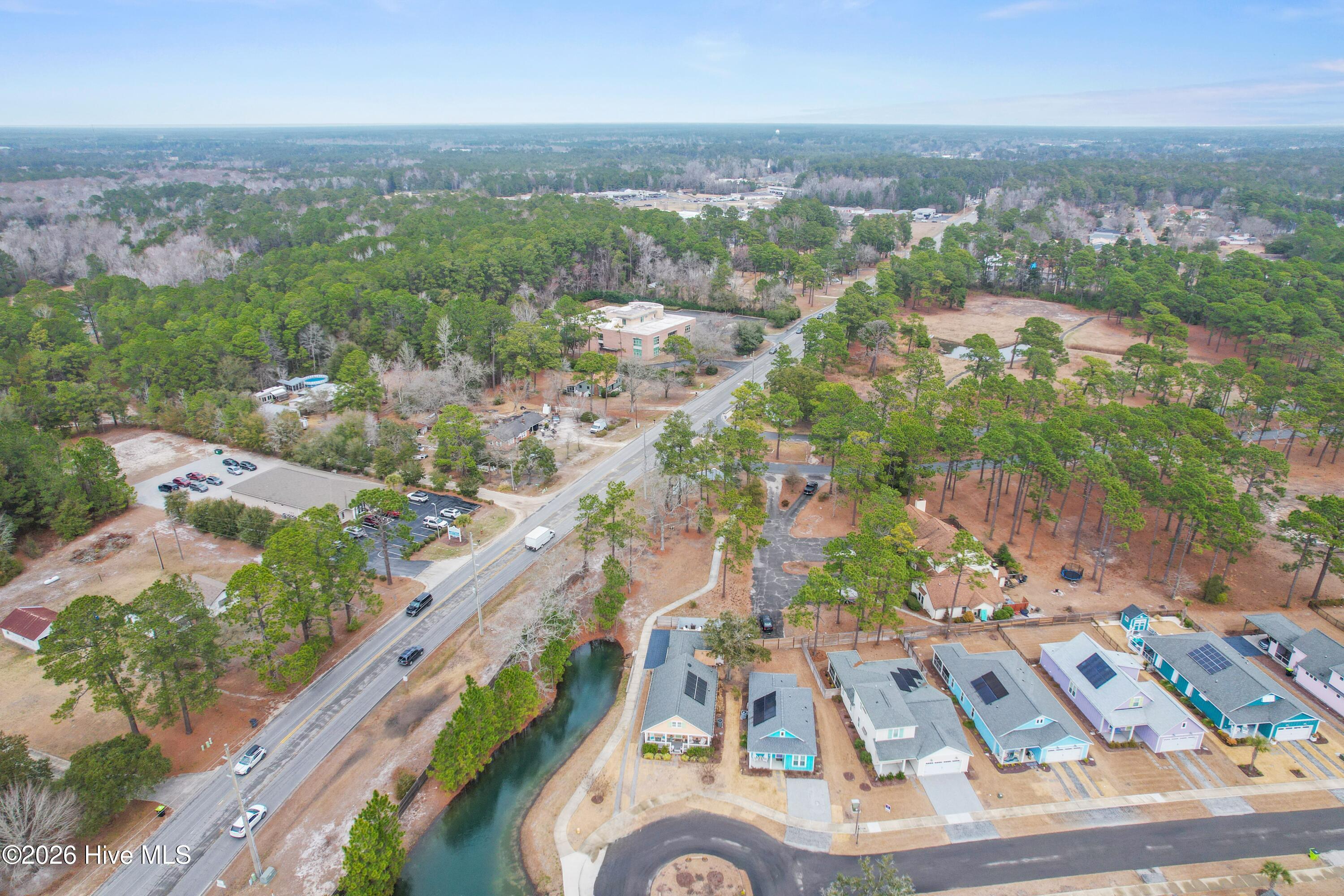 100556000 | Photo 33