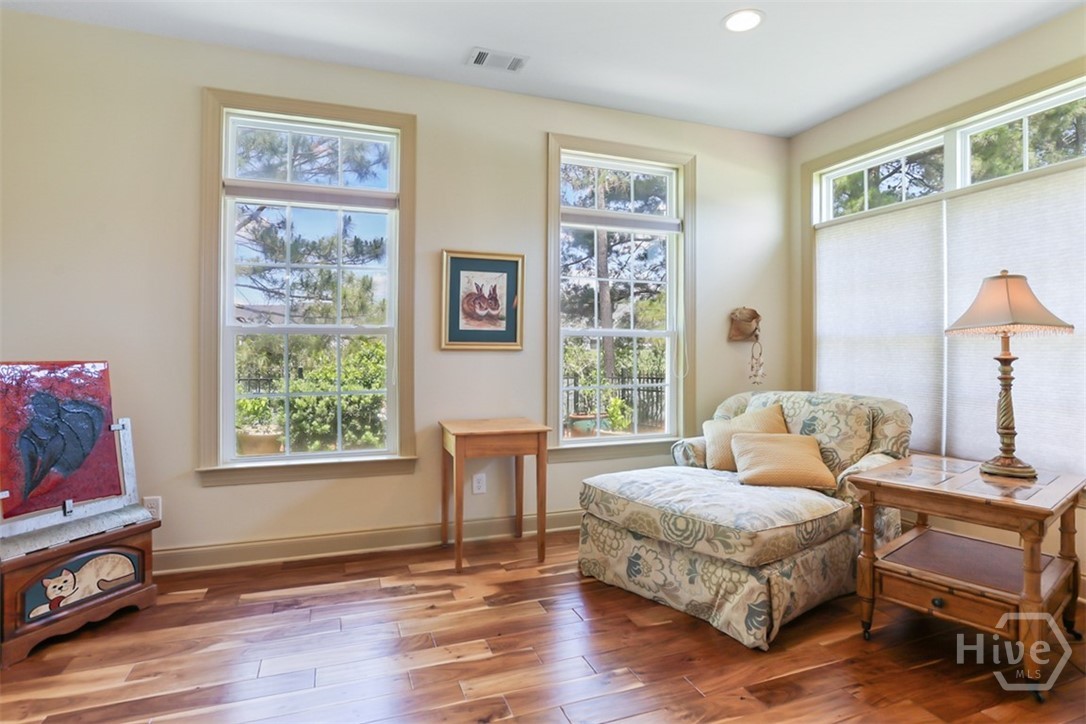 130 Kingfisher Circle