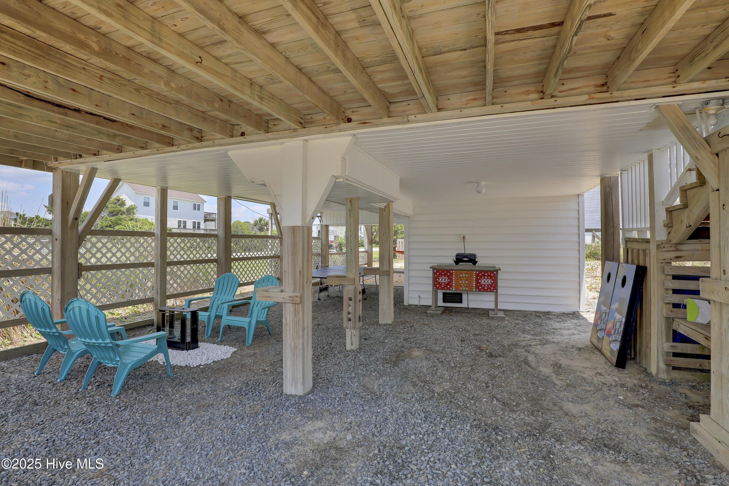 100515798 | Photo 27