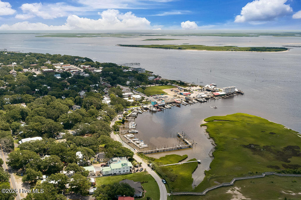 100543554 | Photo 65