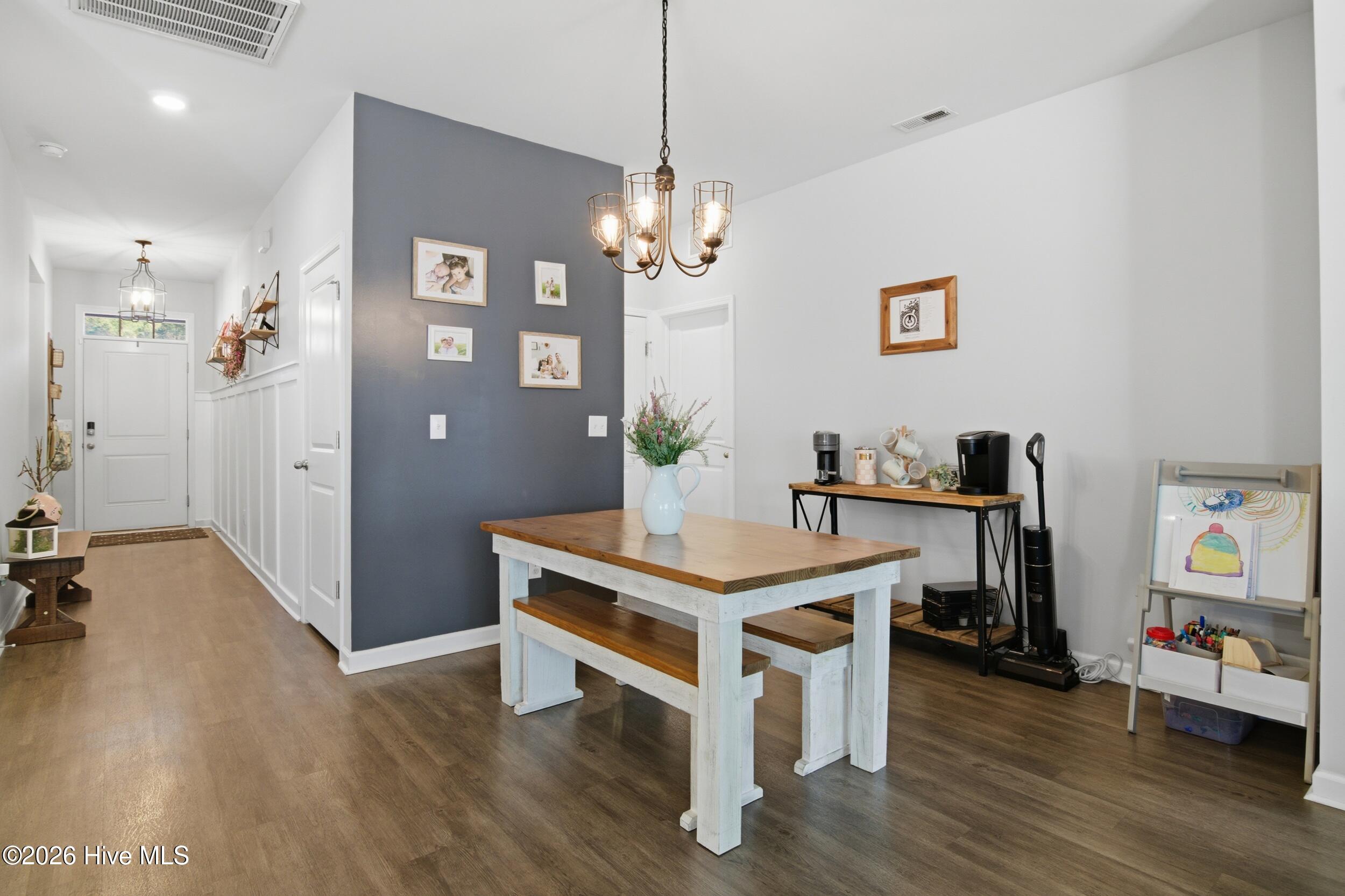 100551246 | Photo 14