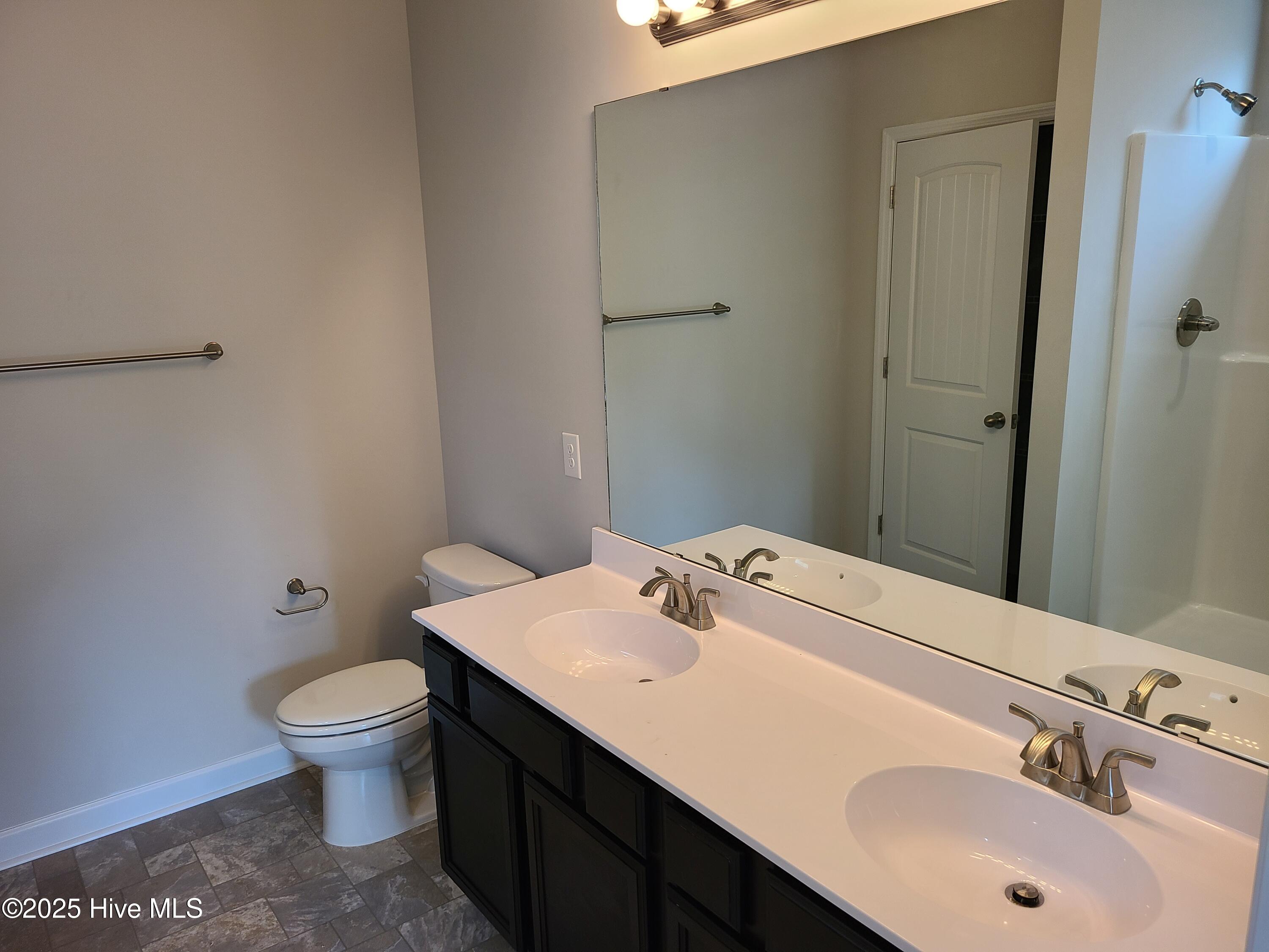 100537237 | Photo 10