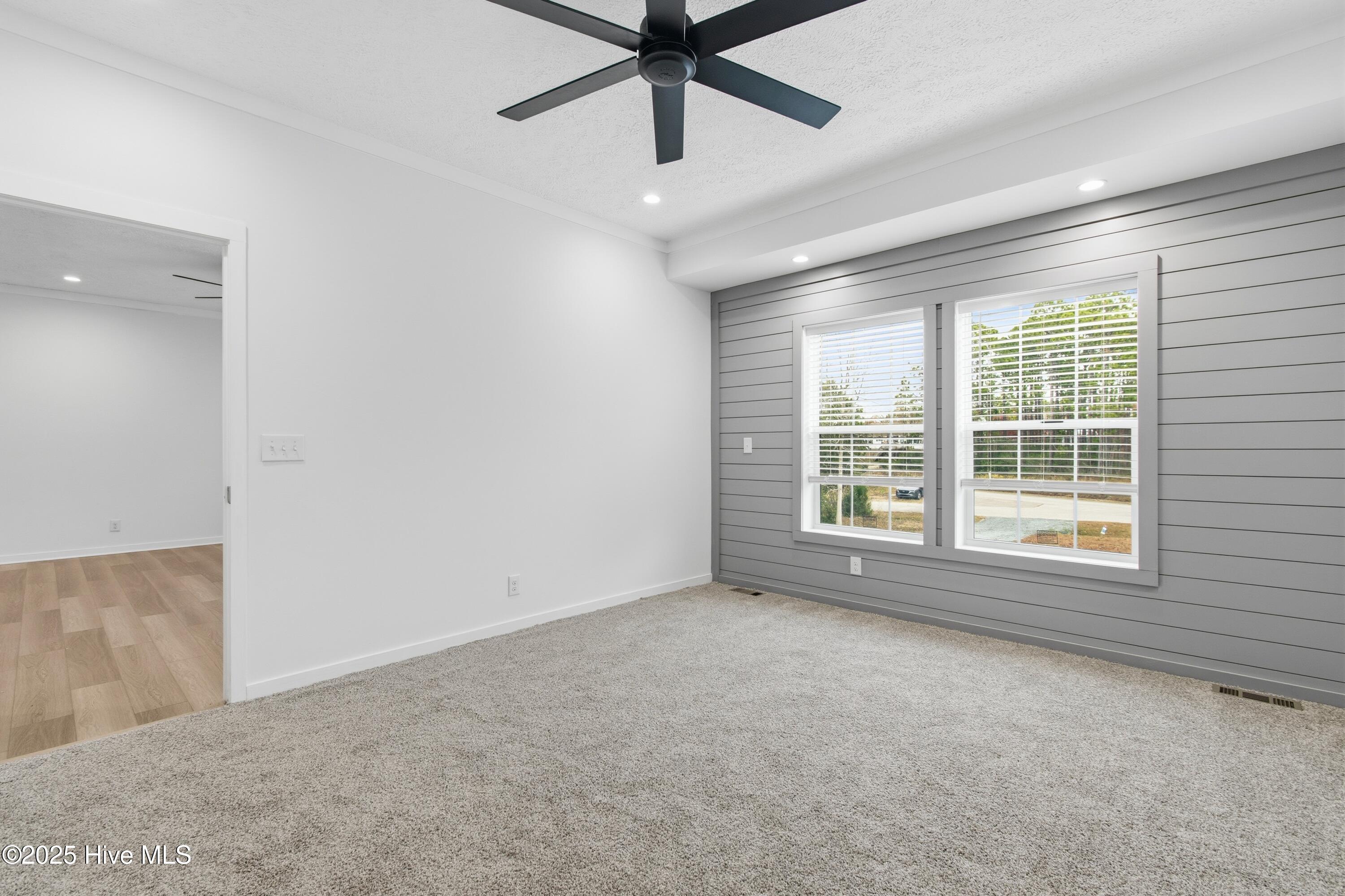 100544559 | Photo 16