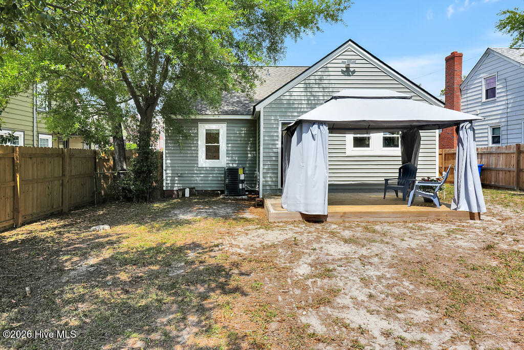 100566148 | Photo 32