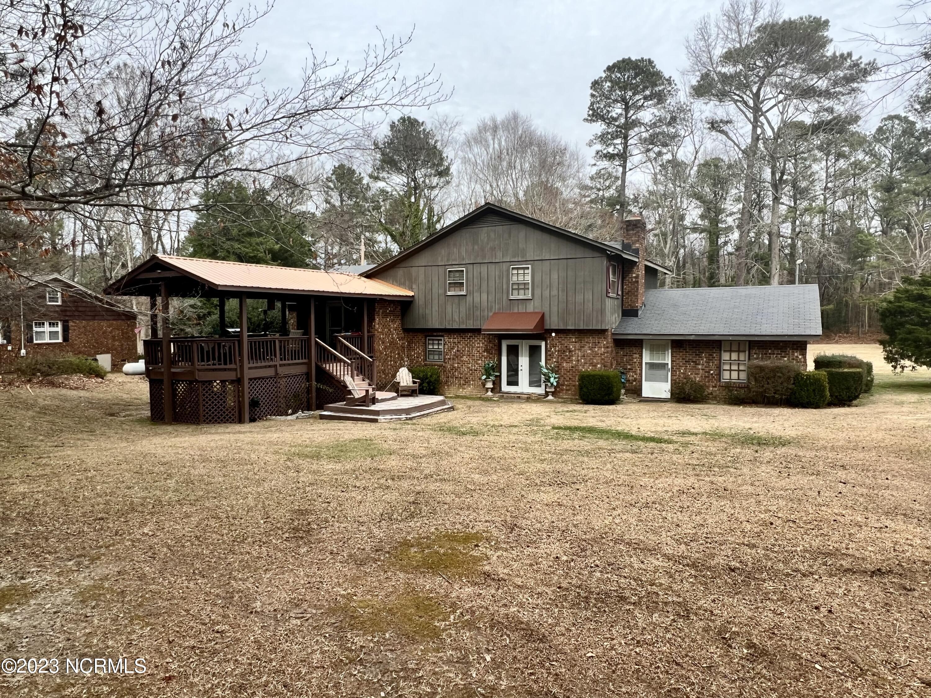 389 Northwoods Country Road