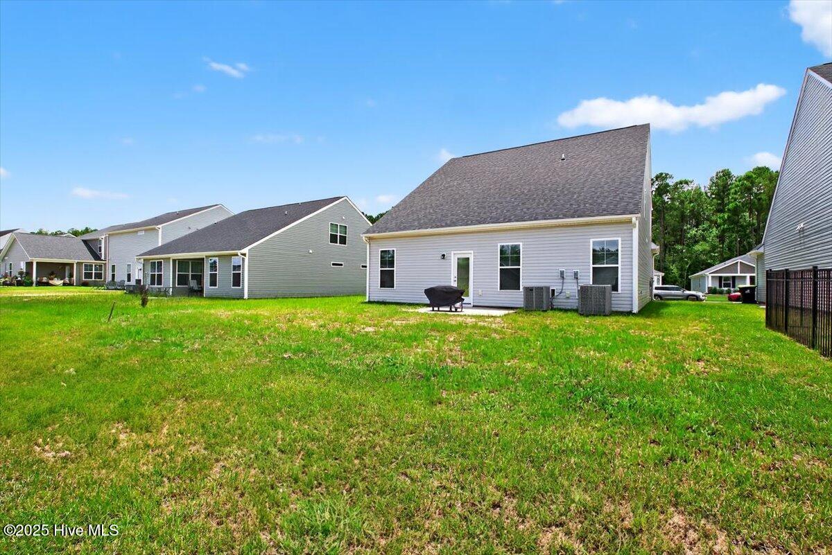 100516826 | Photo 44