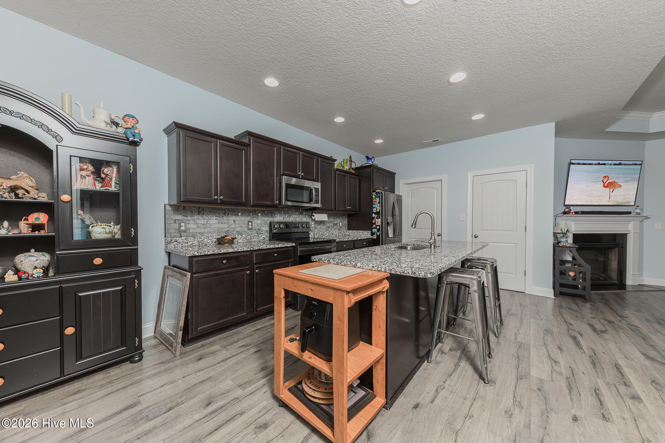 100556125 | Photo 13