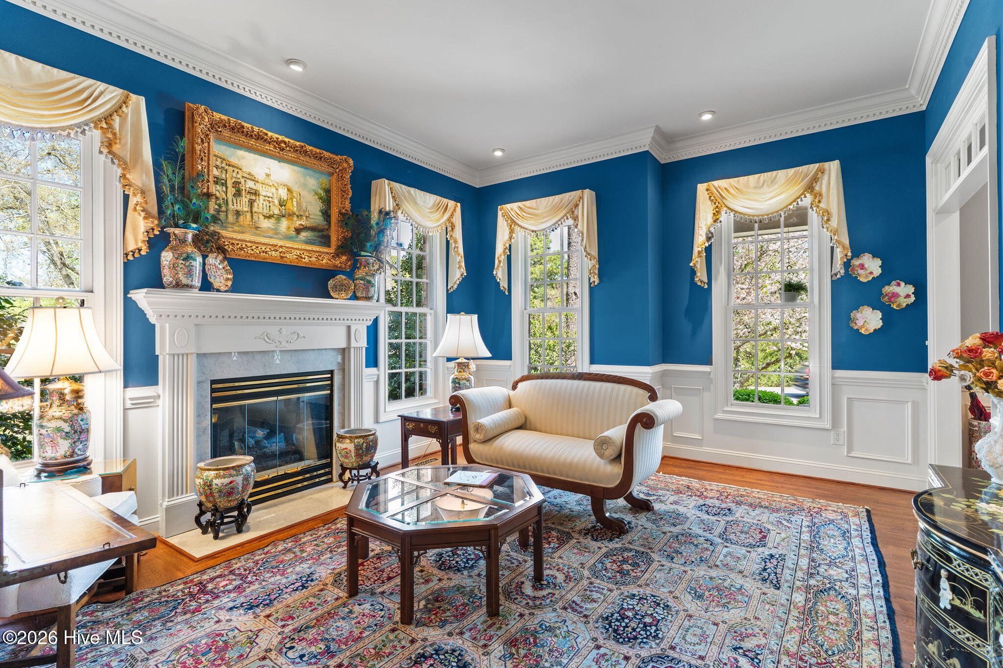 100564418 | Photo 15