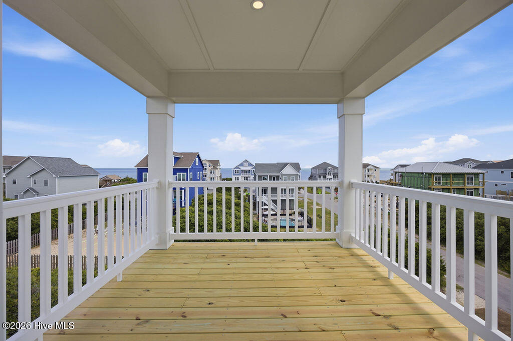 1 Bottlenose Boulevard,North Topsail Beach